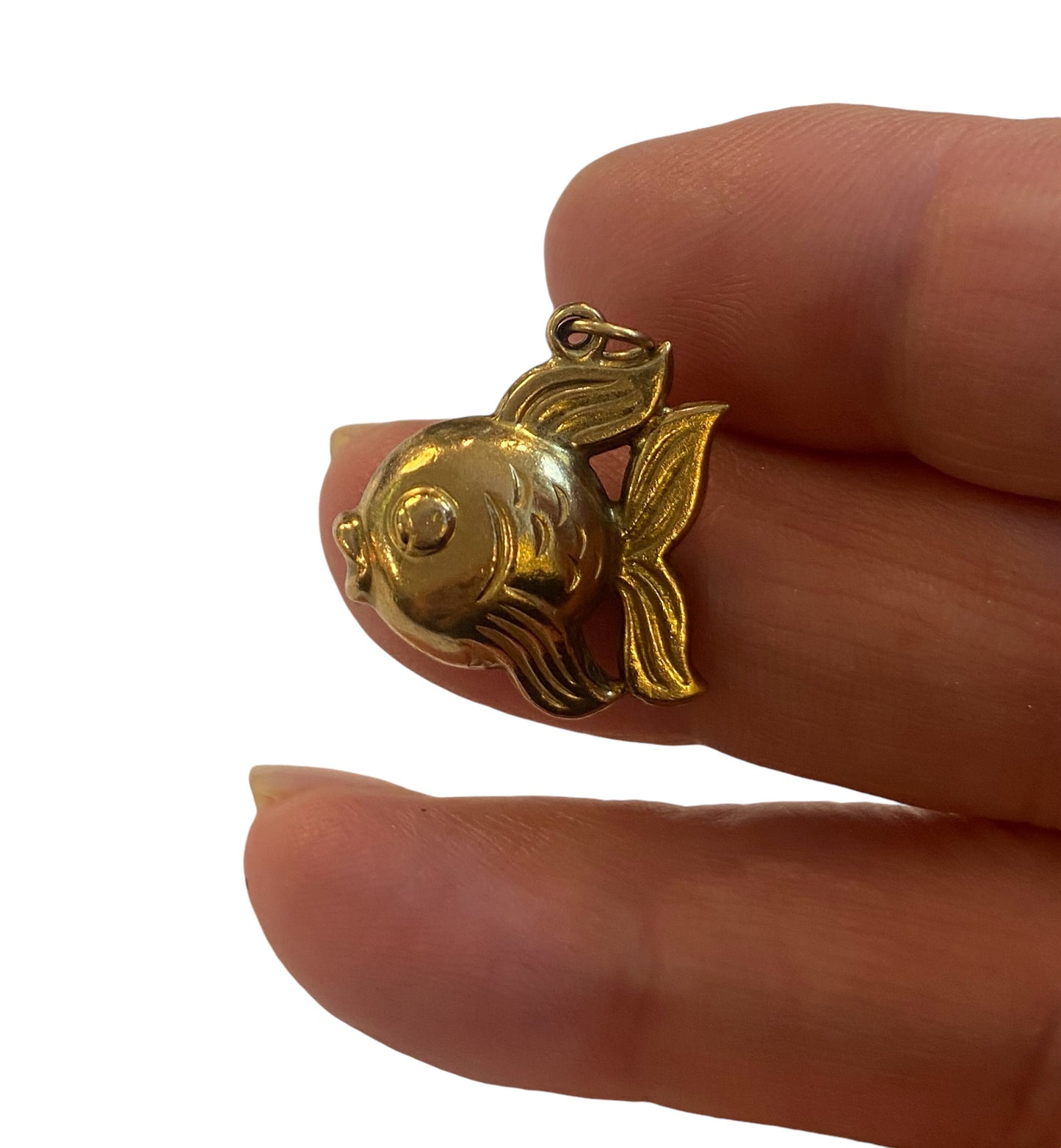9ct vintage fish charm, circa 1973