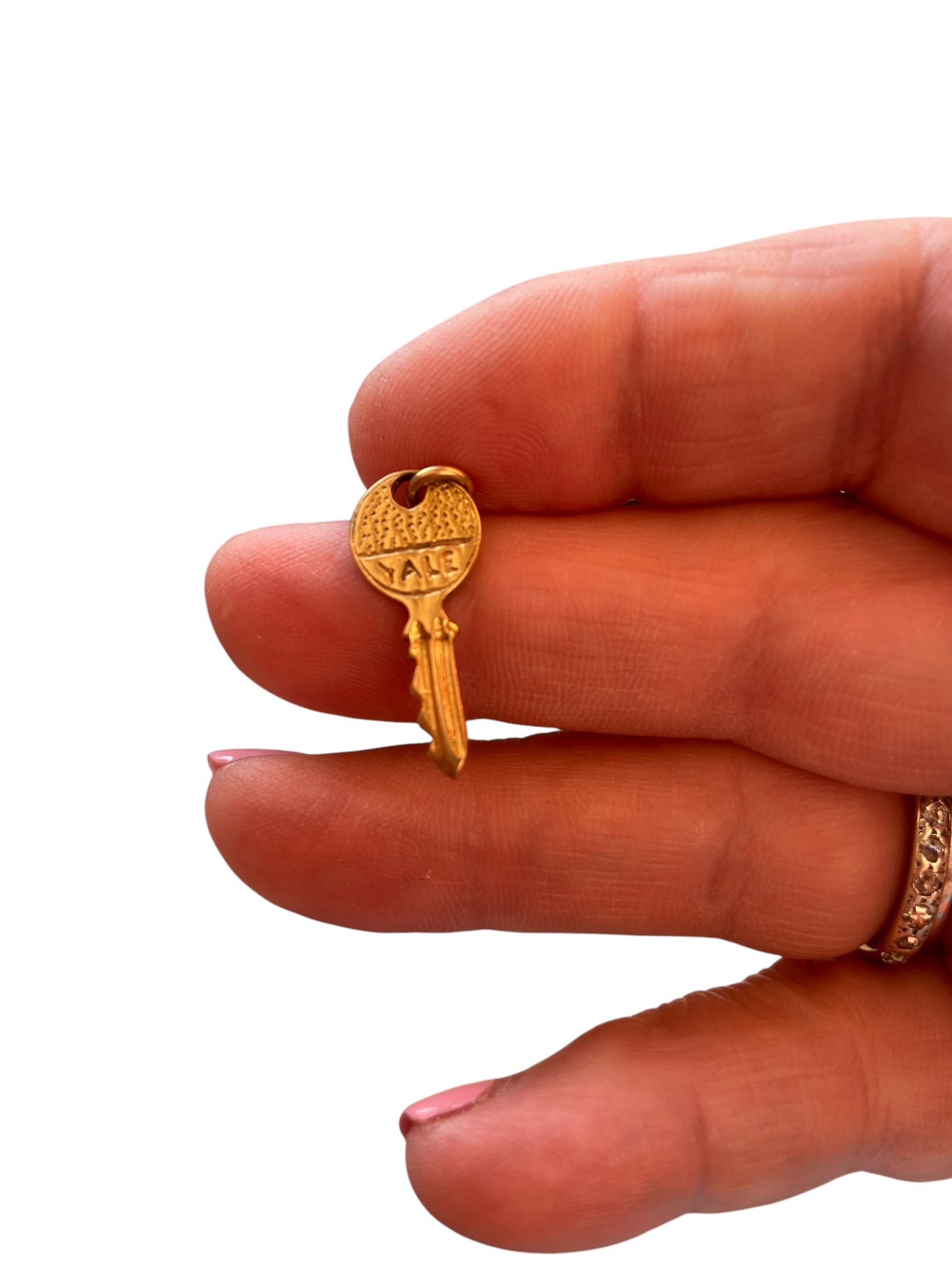 9ct vintage gold yale key charm circa 1963