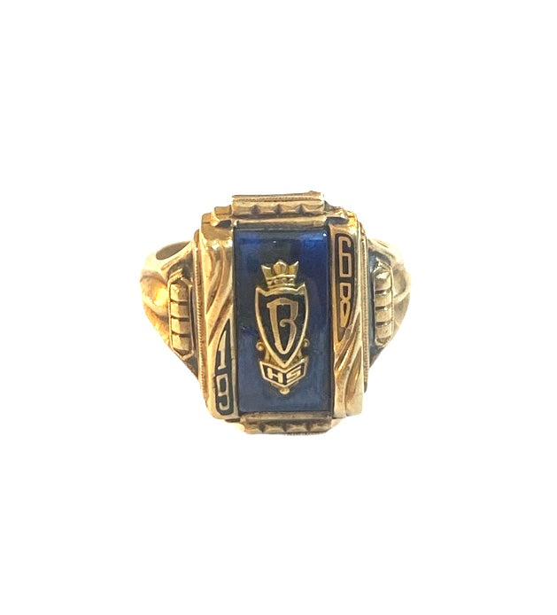 10ct graduation ring circa 1968 size S