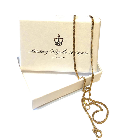 18ct vintage fancy link chain 16 inch long 4.9grams