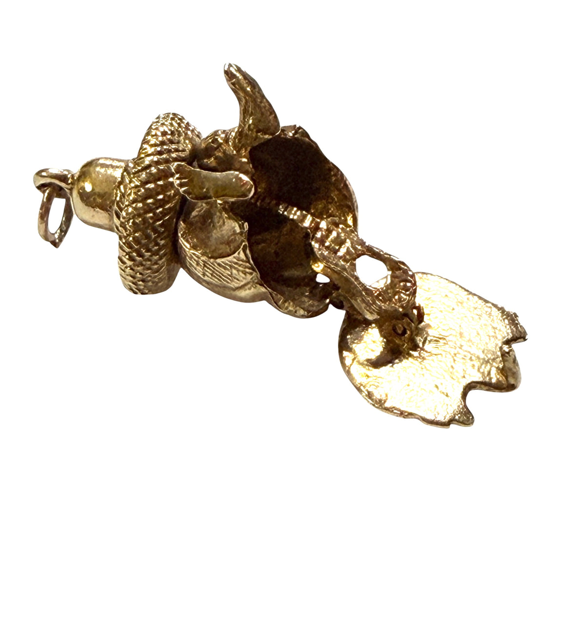 9ct vintage mexican with guitar charm, circa 1970s 8.91g