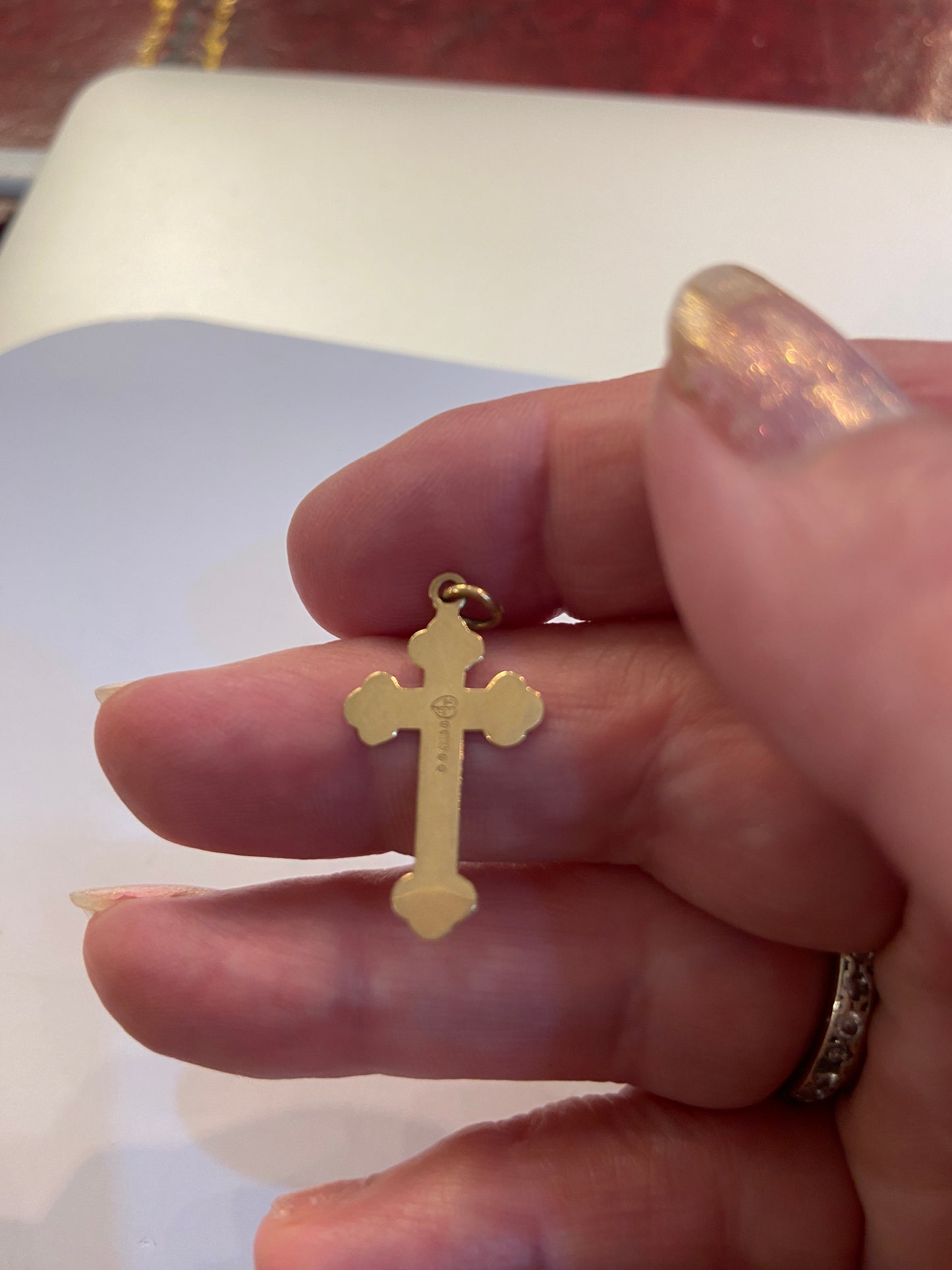 9ct vintage gold cross charm / pendant