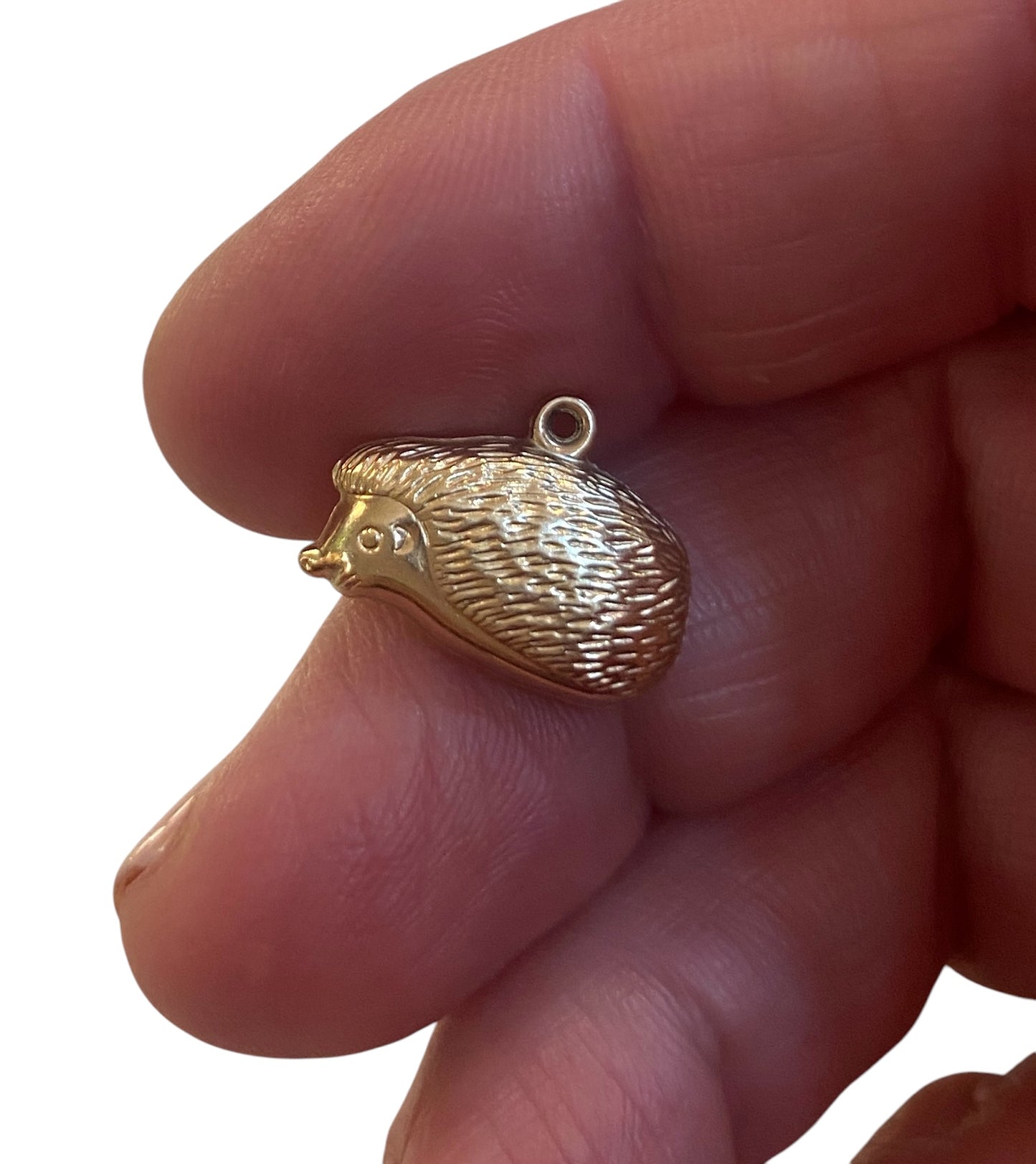 9ct vintage hedgehog charm , small and hollow 0.5g