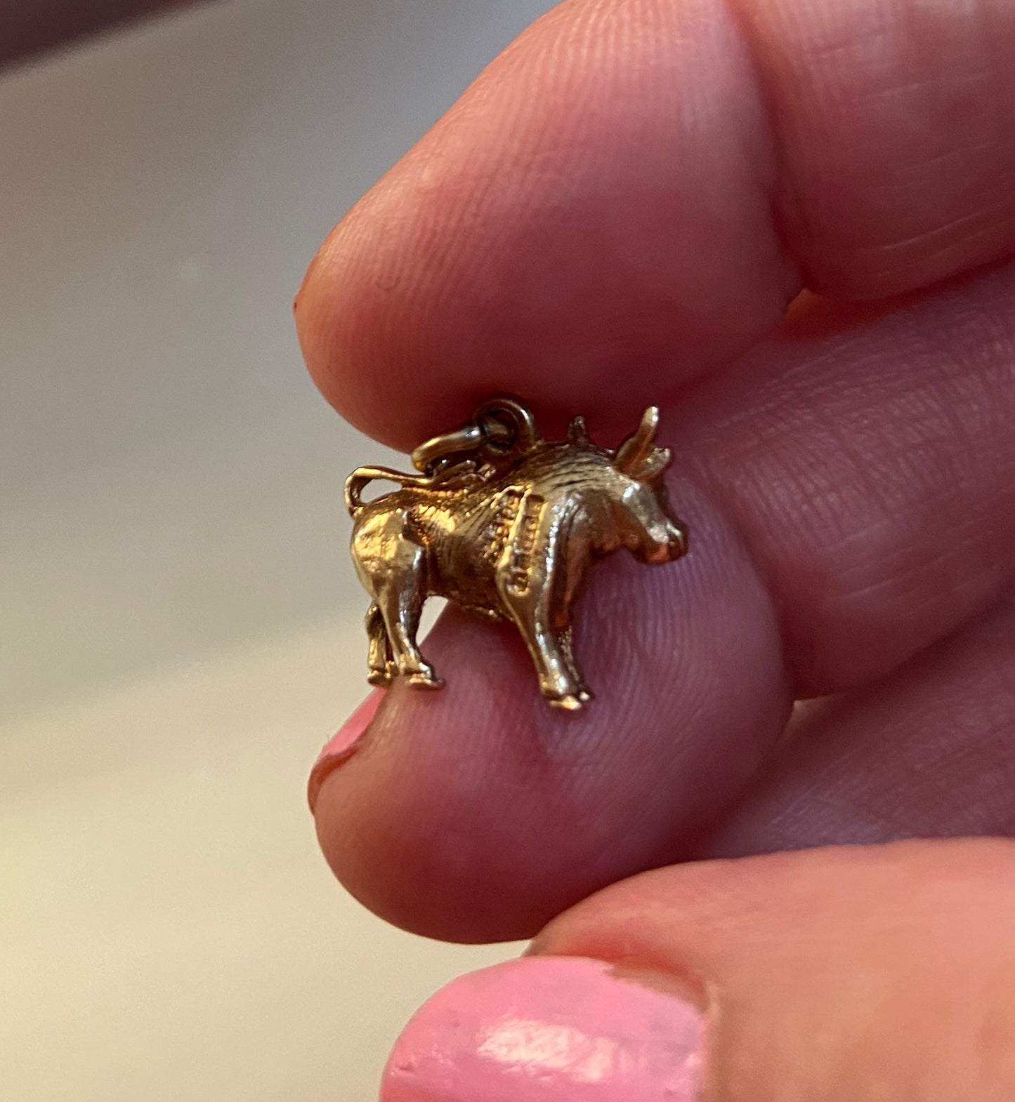 9ct vintage bull taurus charm circa 1968