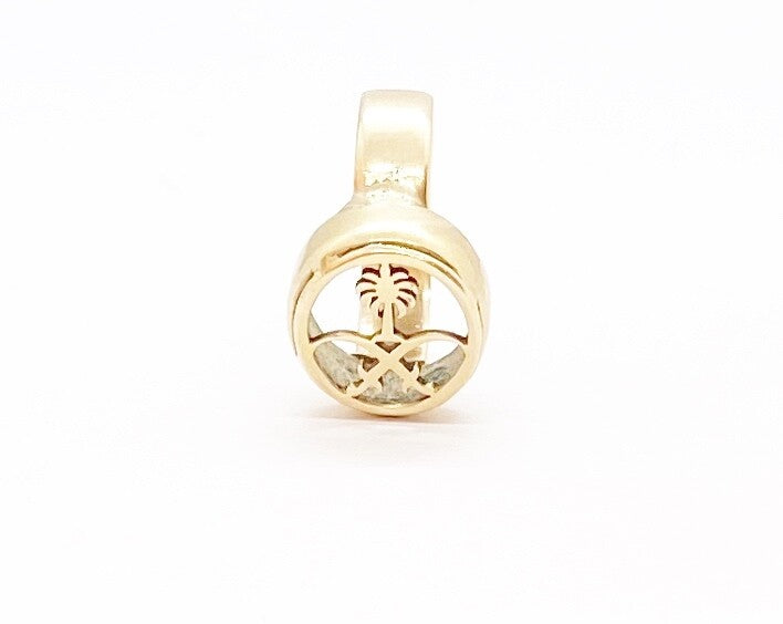 9ct pre owned seal ring of the Arabian Emblem size P