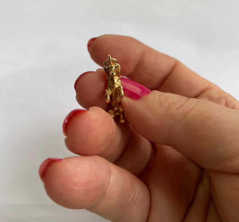 14ct 585 vintage gold dachshund charm / pendant