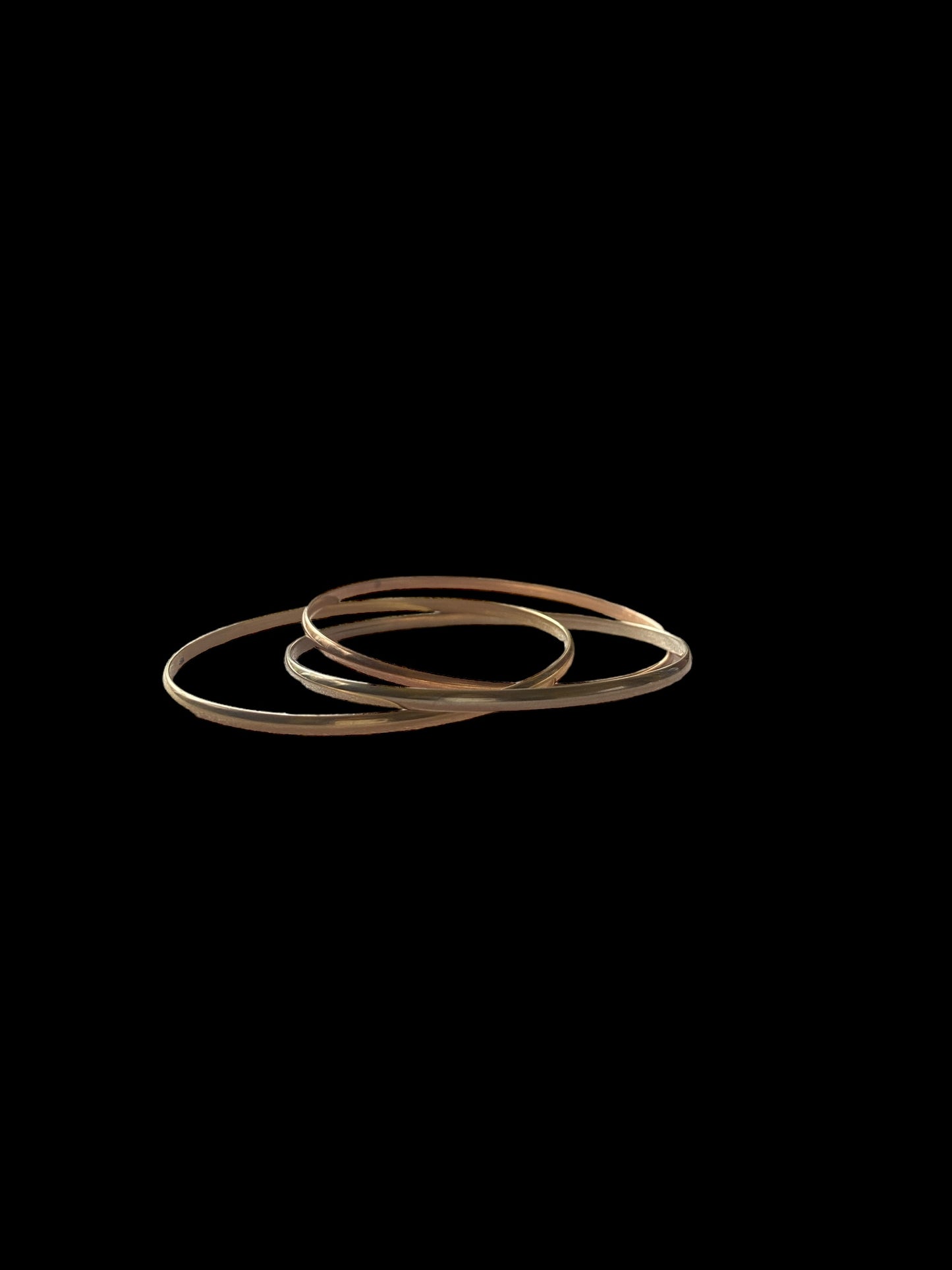 9ct vintage / pre owned trilogy bangle three colour gold. 15.6g