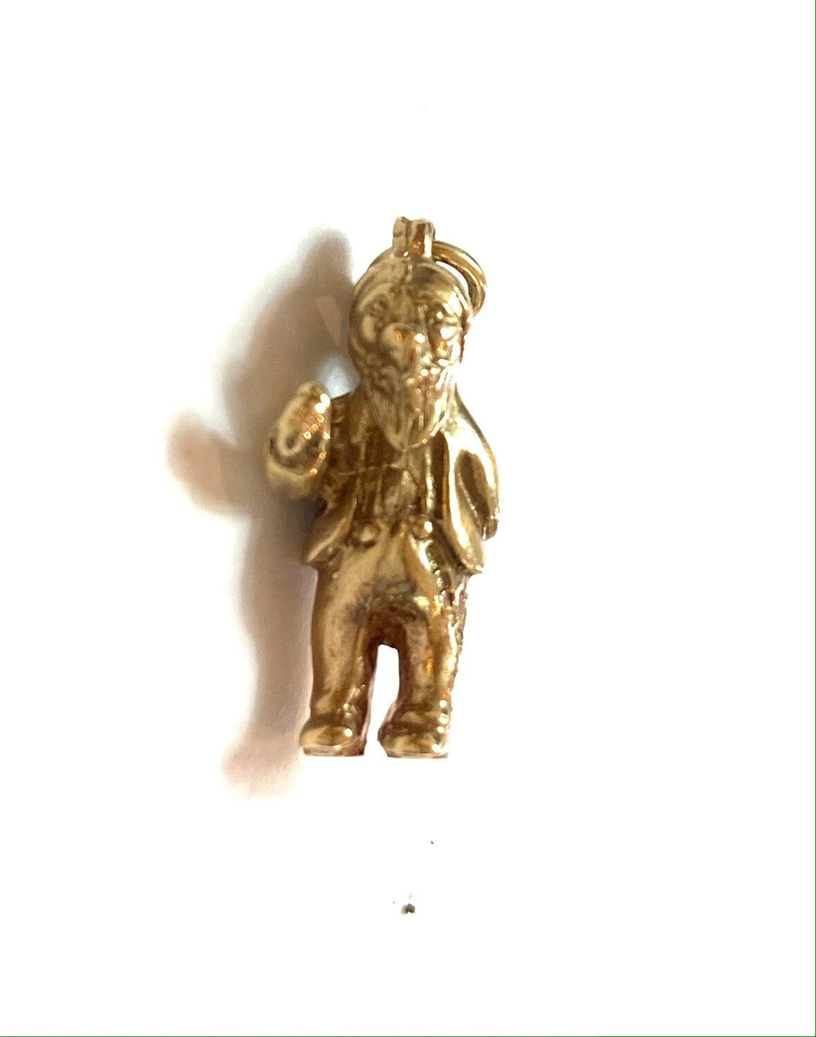 9ct vintage leprechaun charm