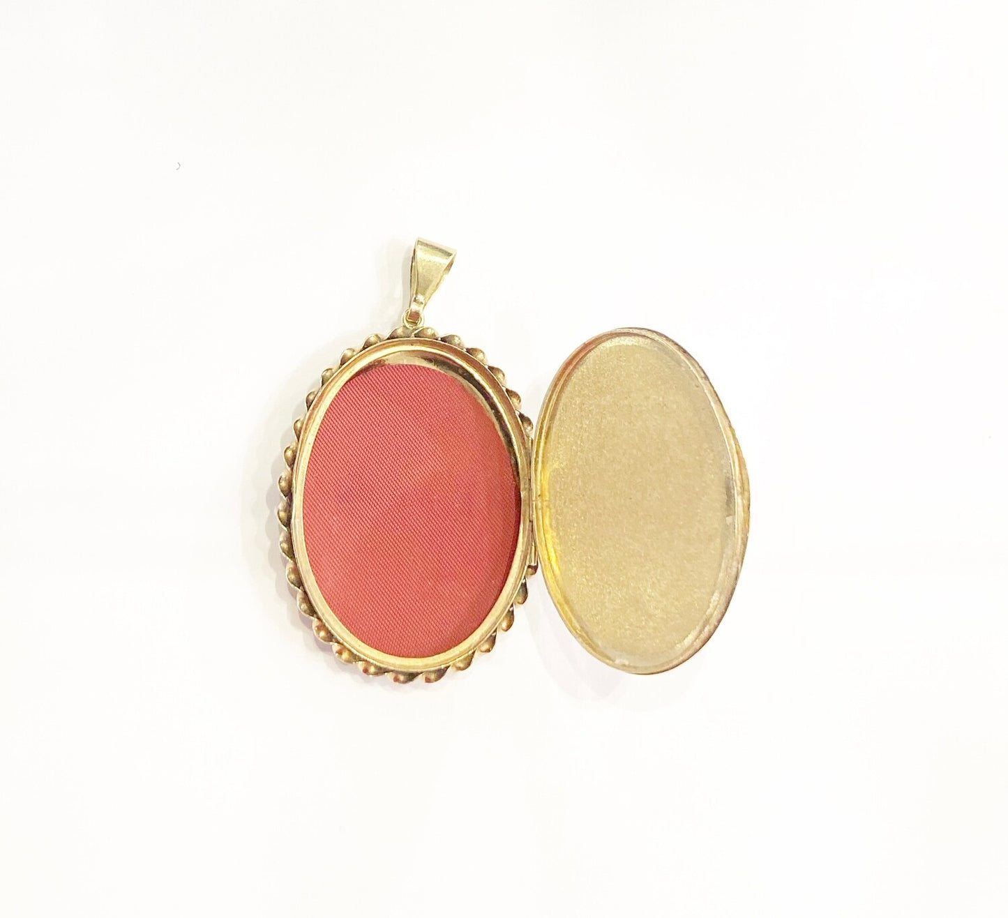 9ct vintage gold locket VERY LARGE 11.1G