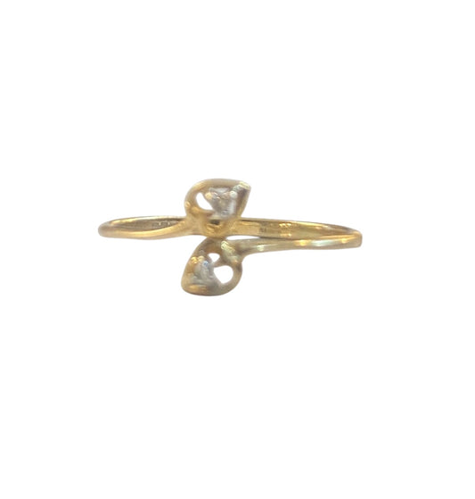 9ct vintage heart cross over ring with diamonds, ring size P