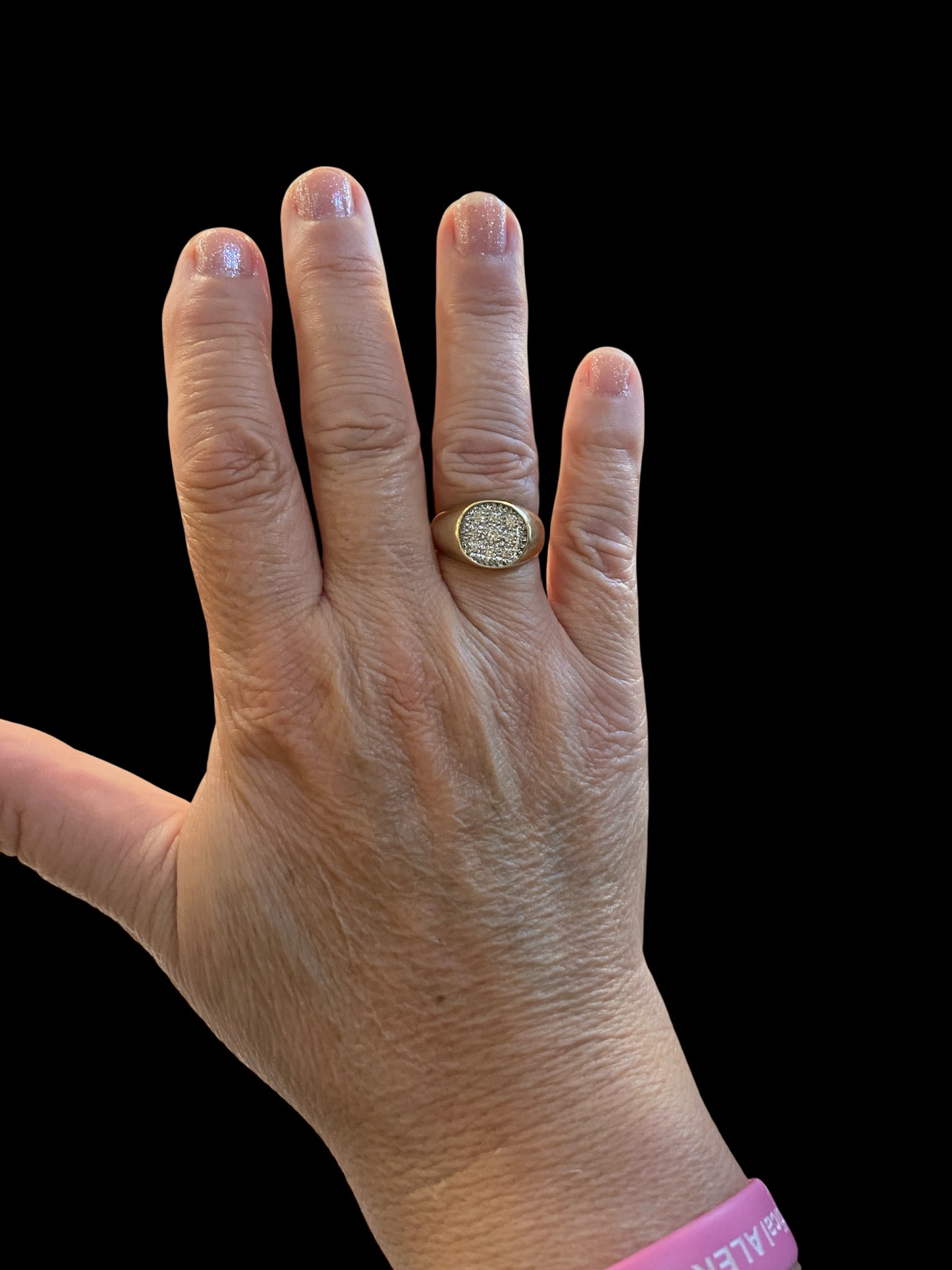 9ct vintage diamond signet ring ring size P. circa 1981