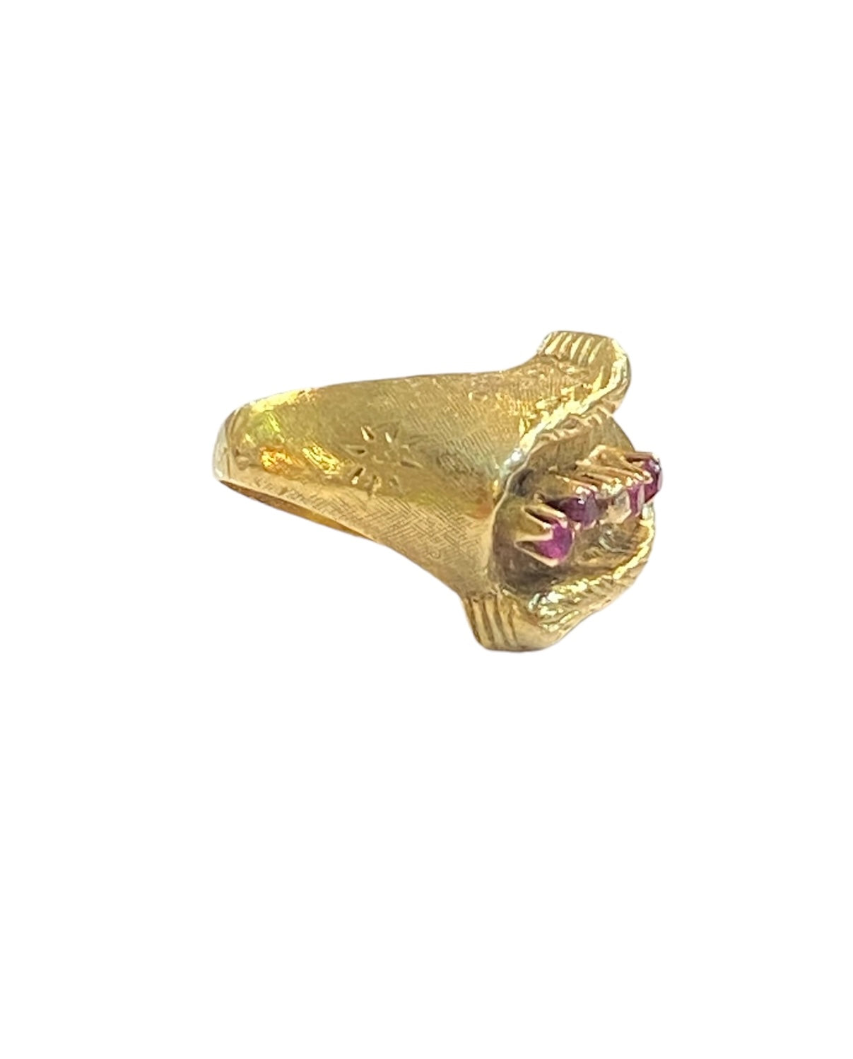 118ct vintage pinky ring size J 1/2 8.6g with rubies