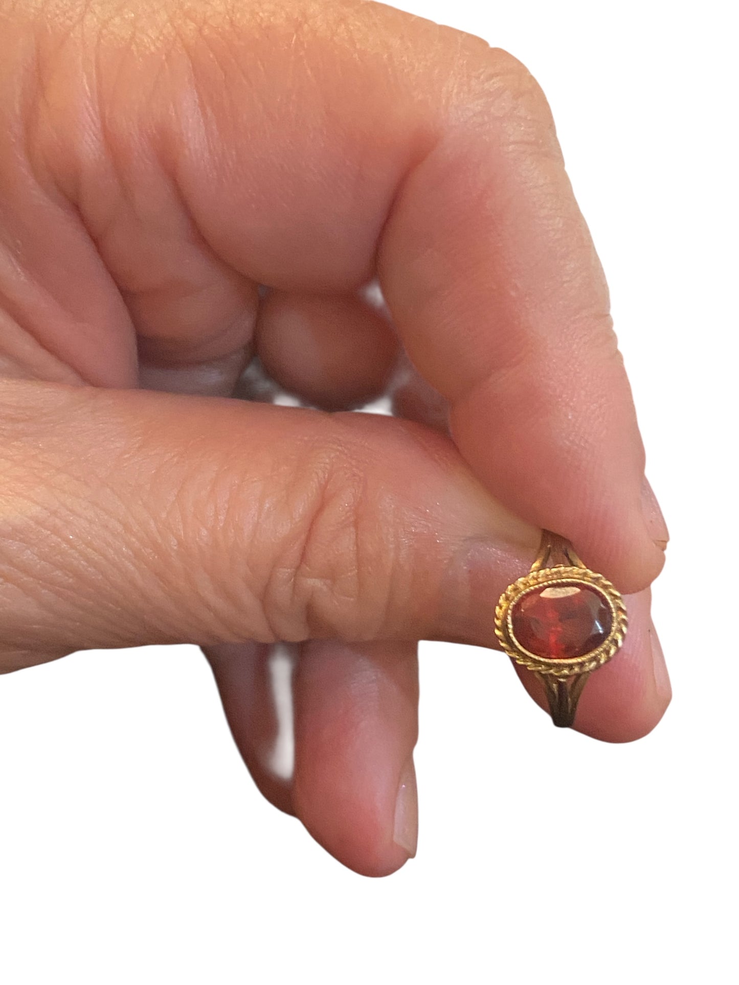 9ct vintage garnet ring , circa 1989, ring size ~N