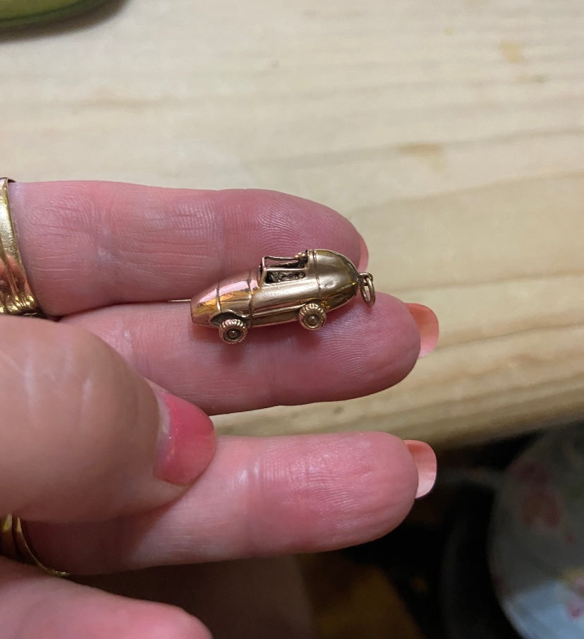 9ct vintage racing car charm London 1959