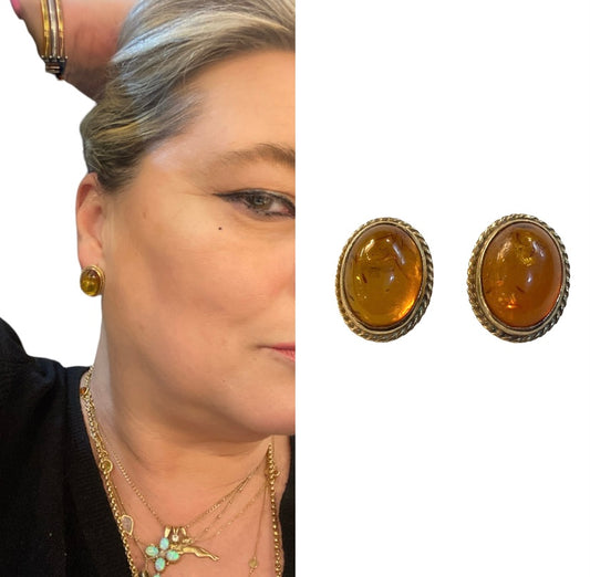 9ct vintage / pre owned amber earrings