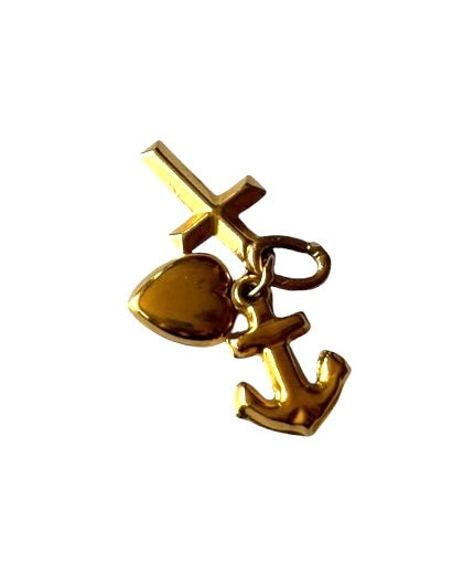9ct vintage faith, hope and charity charm. circa 1973 by FM 1.28g