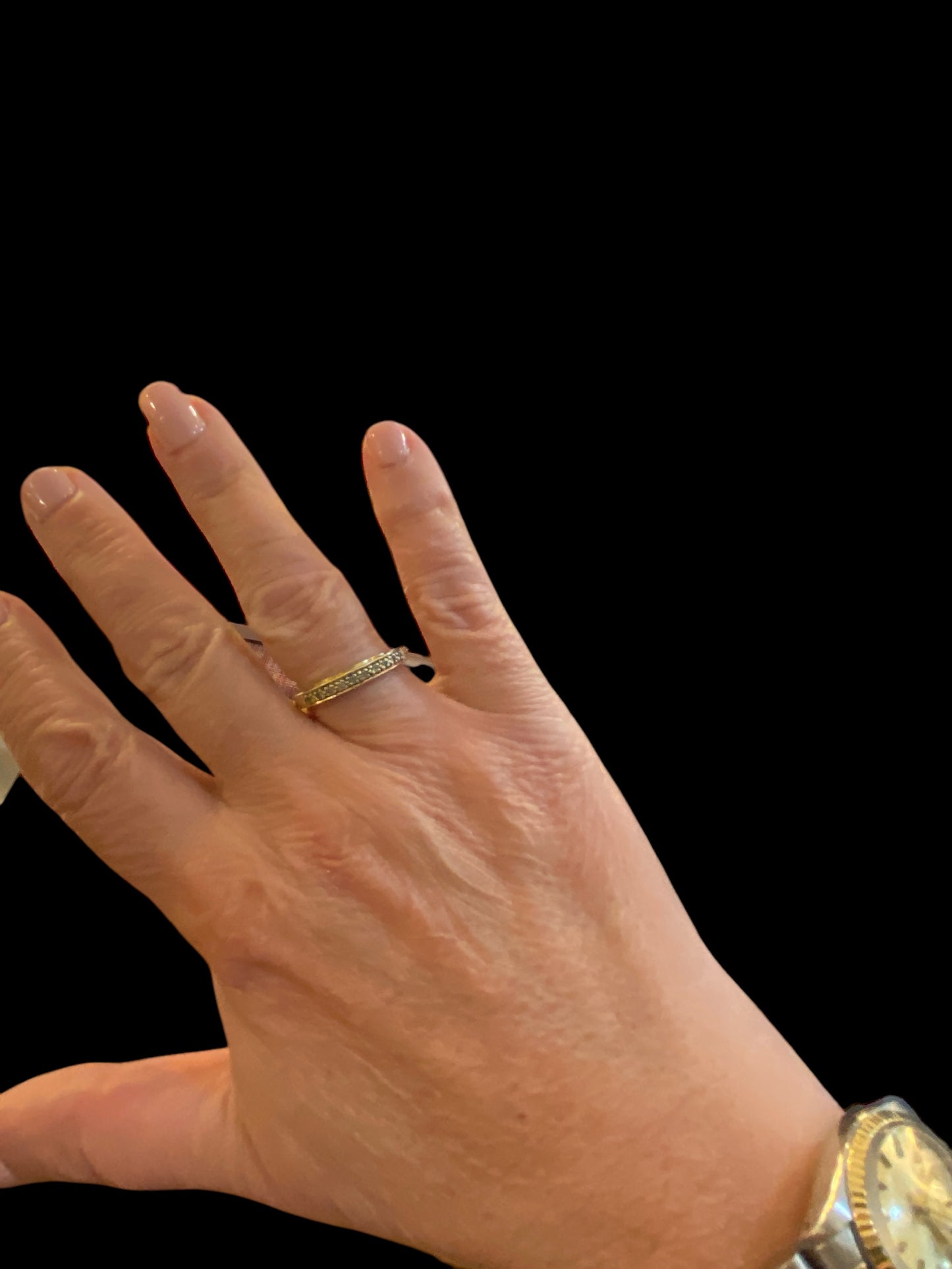 9ct vintage 'I love you' green diamond ring size P