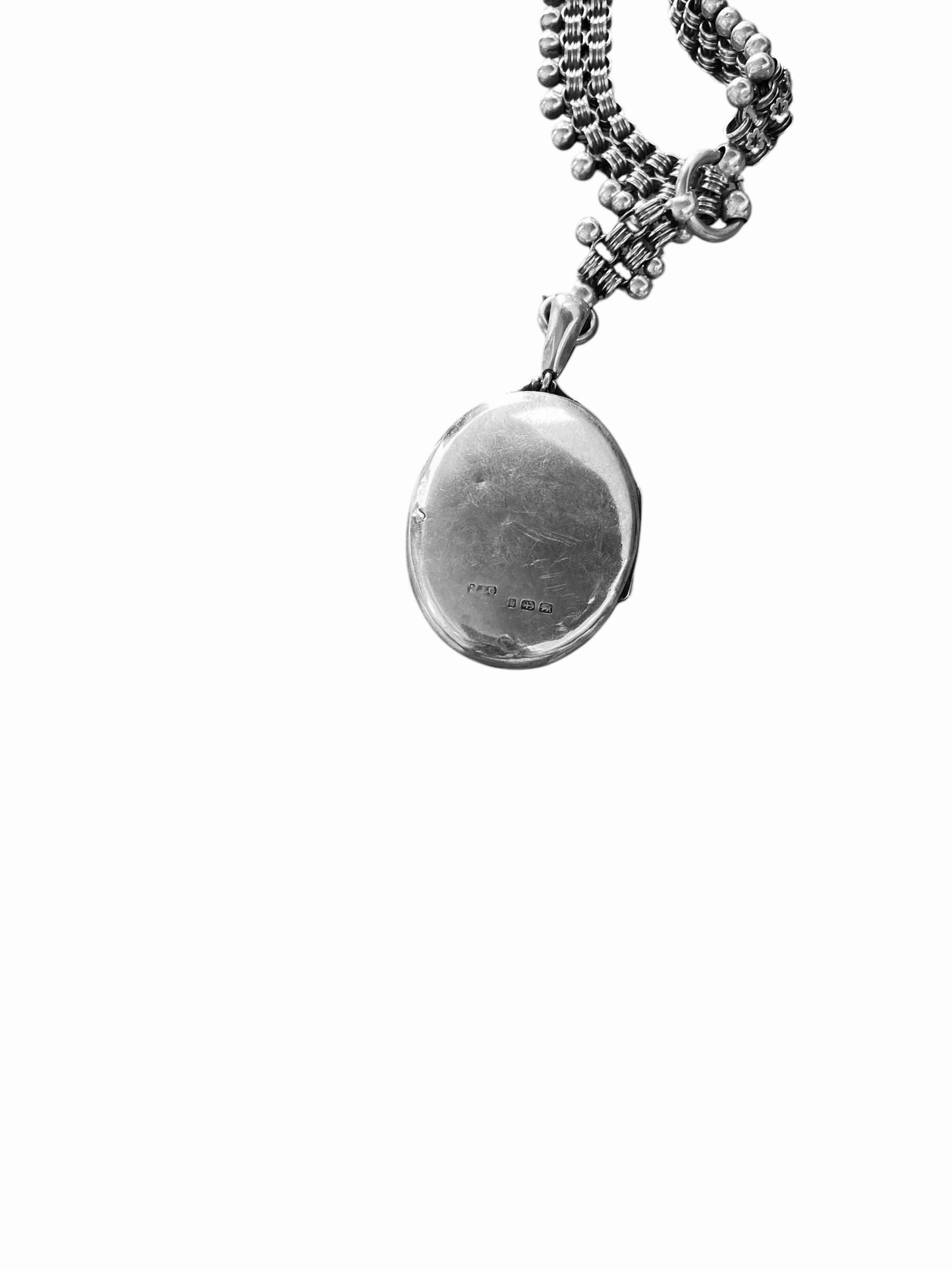 victorian silver locket and chain circa 1882. Birmingham. 21 inches