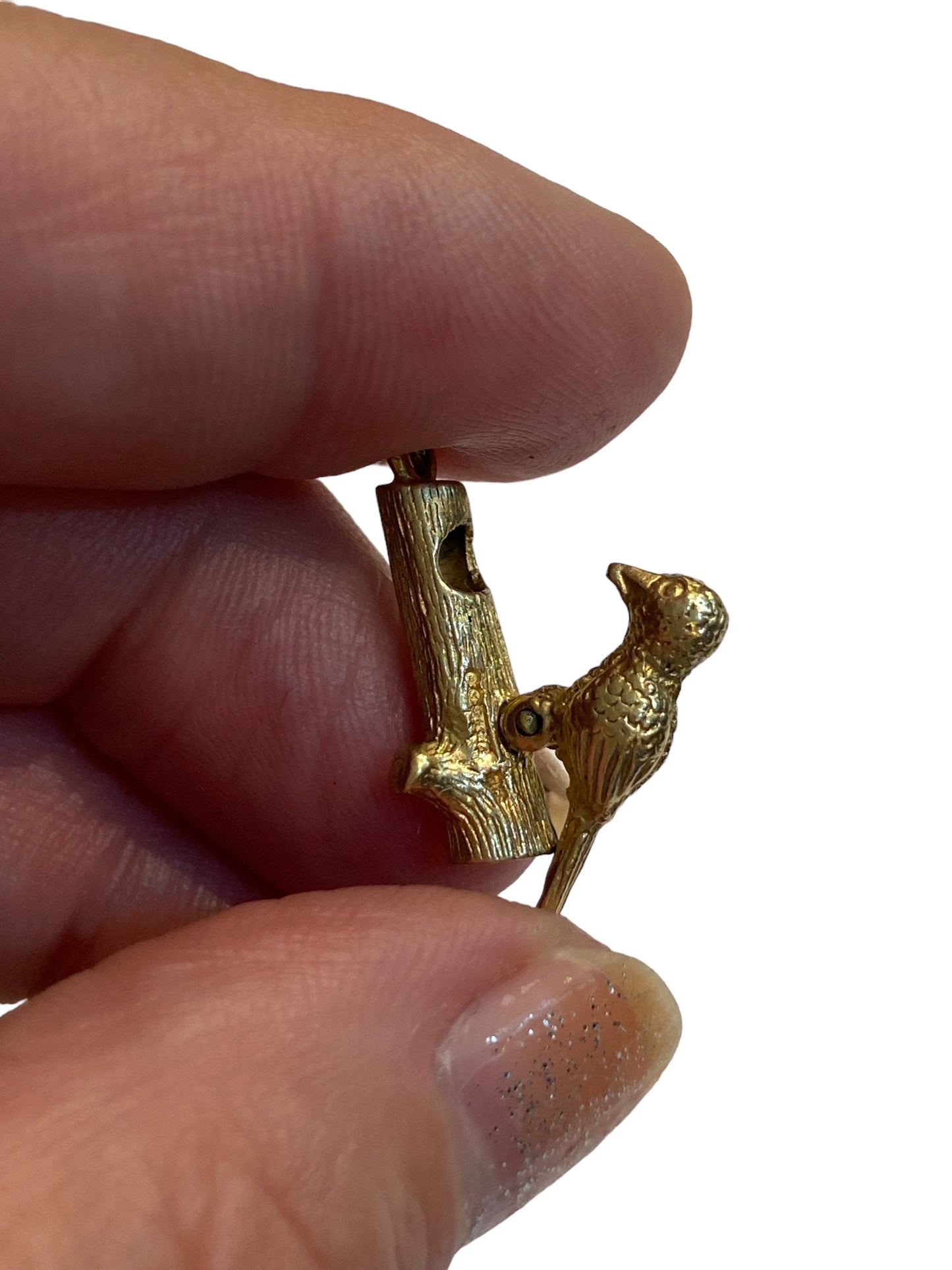 9ct vintage articulated woodpecker charm circa 1970
