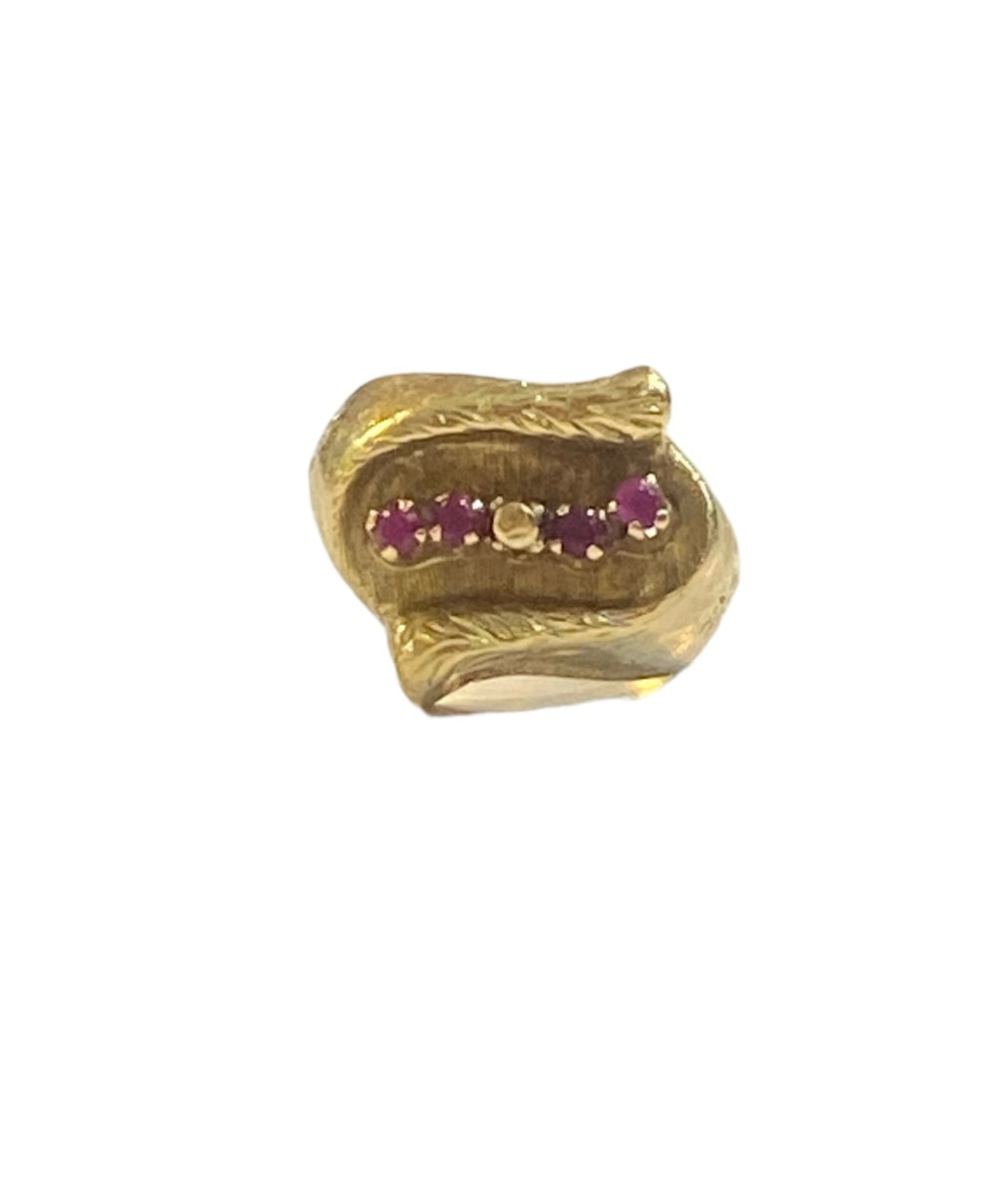 118ct vintage pinky ring size J 1/2 8.6g with rubies