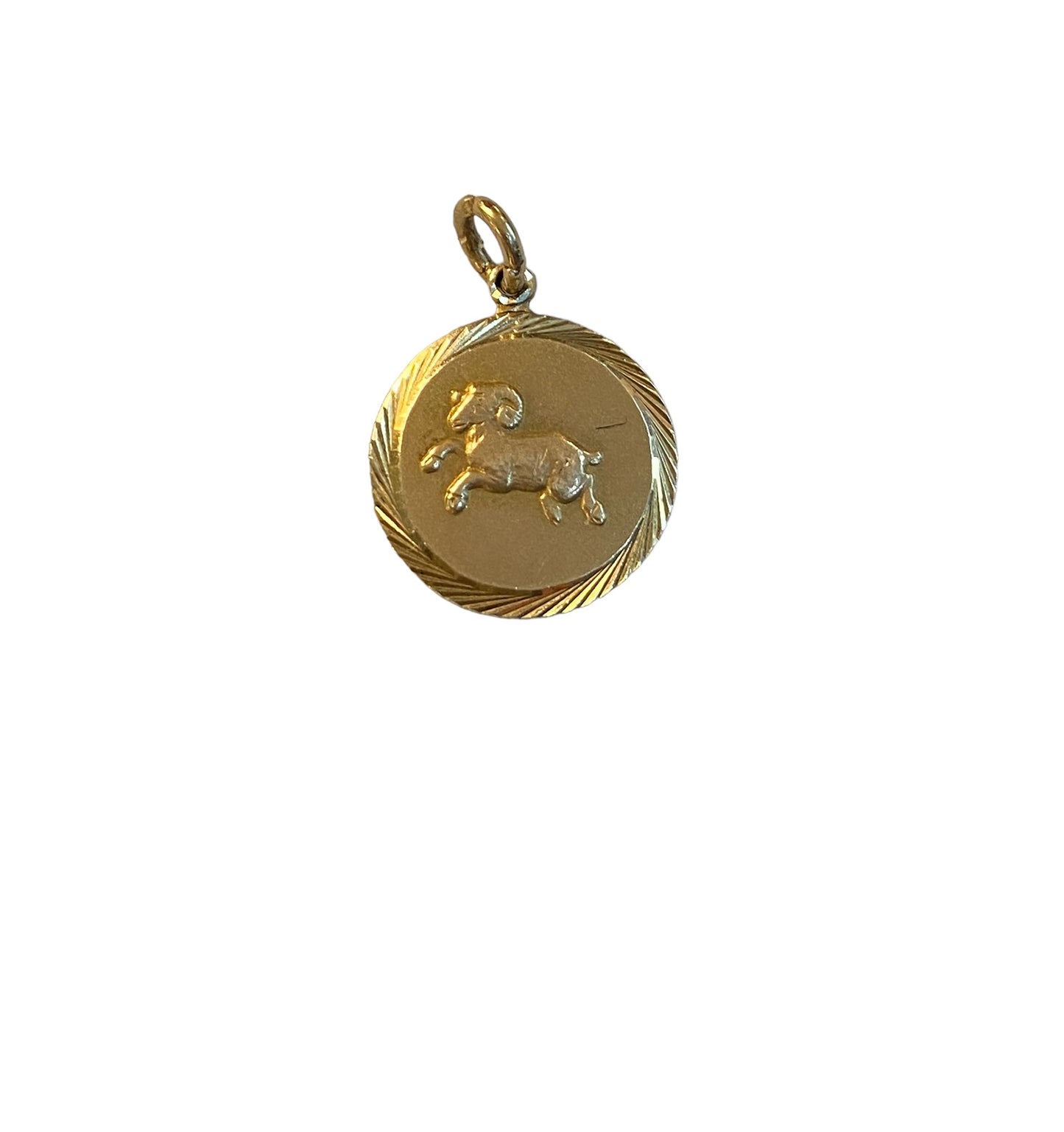 9ct Vintage Aries disc charm circa 1965
