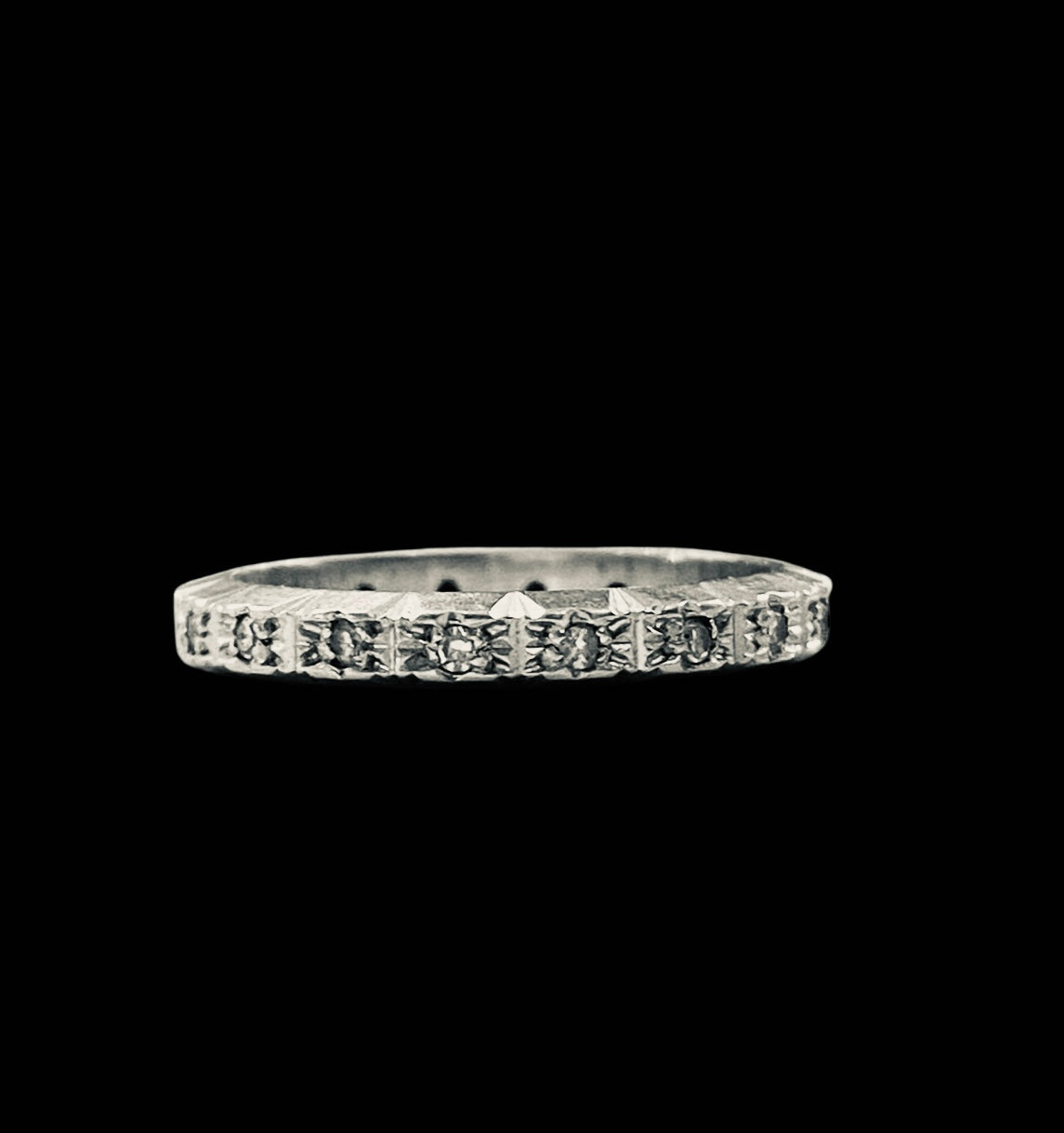 14ct 585 white gold diamond eternity ring . ring size M