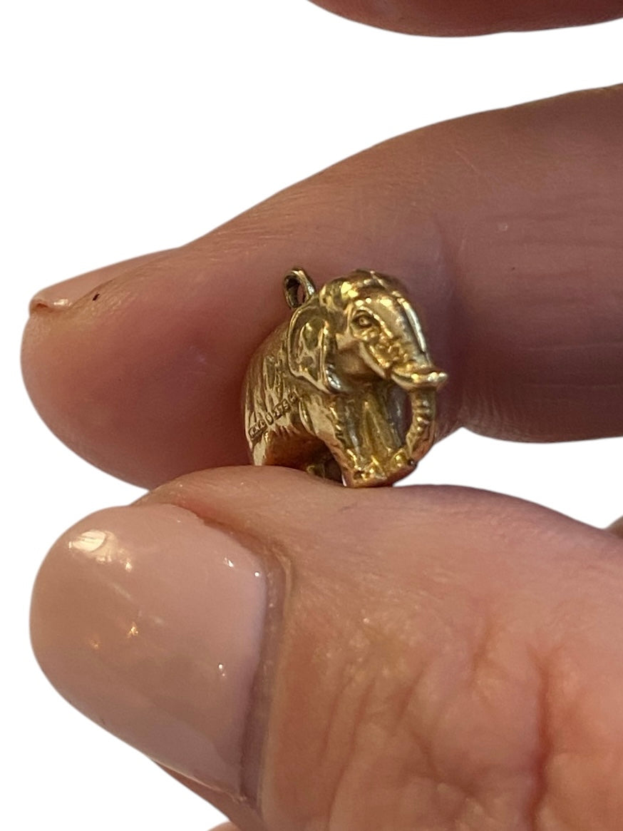 9ct vintage small elephant charm. circa 1966 .HOLLOW
