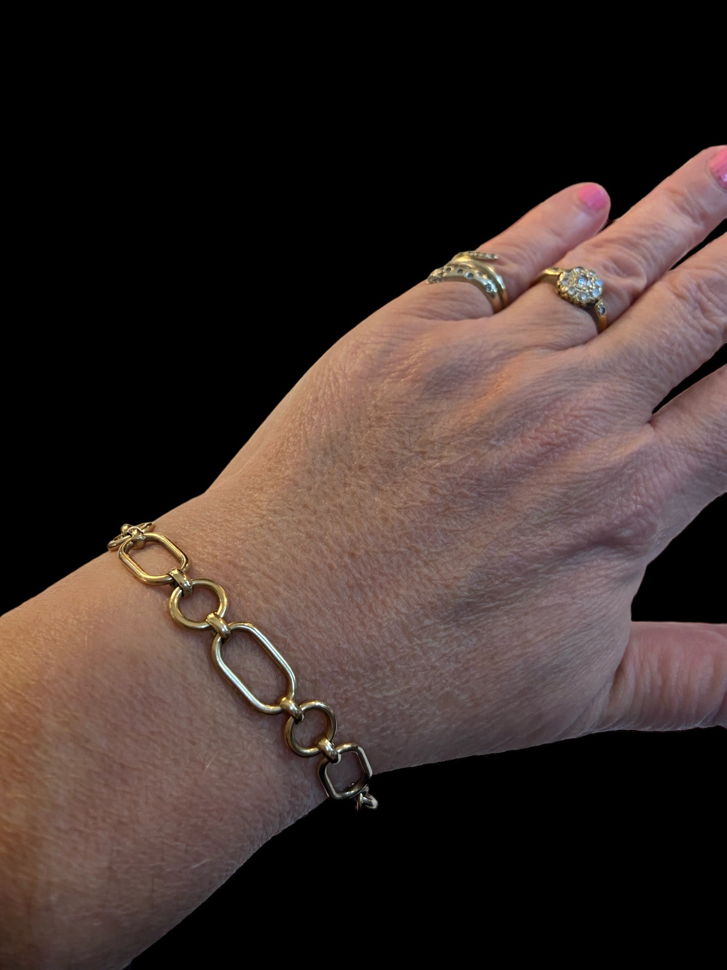 9ct vintage ornate bracelet .11.9g 20cm