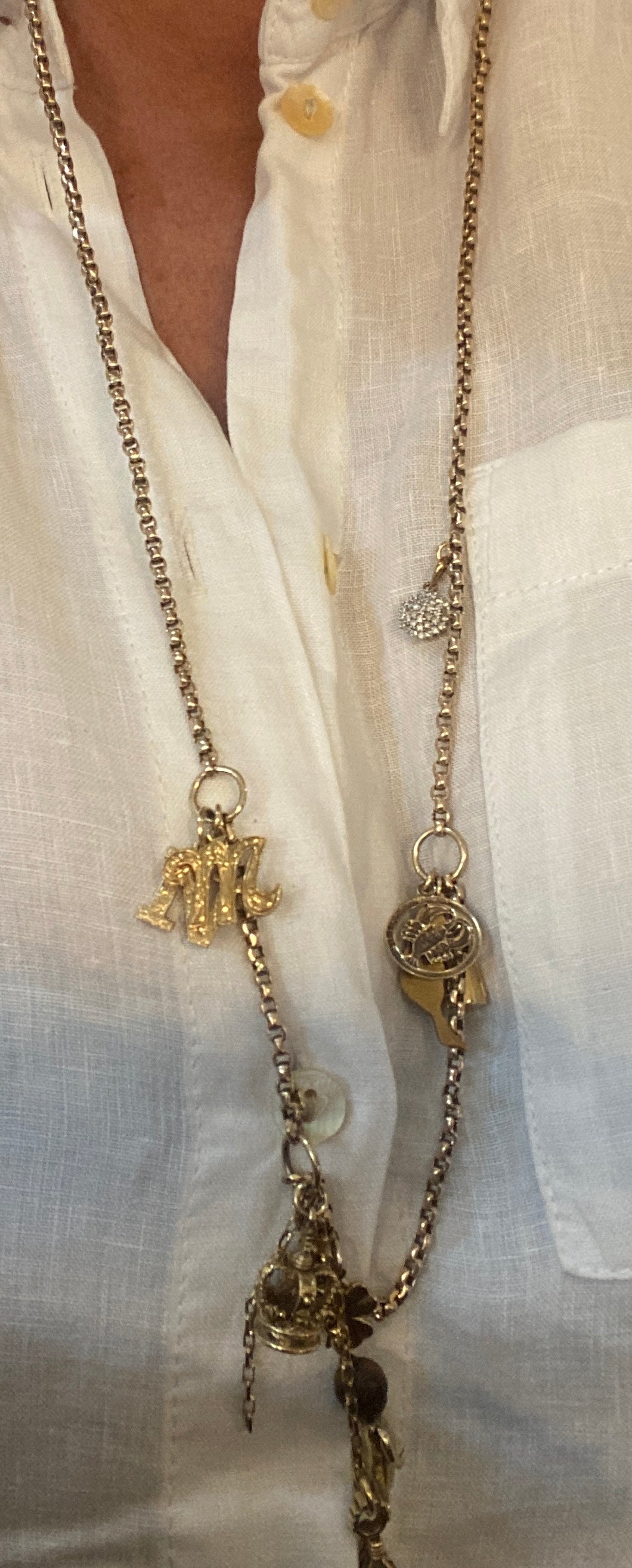 9ct vintage diamond cluster charm / pendant