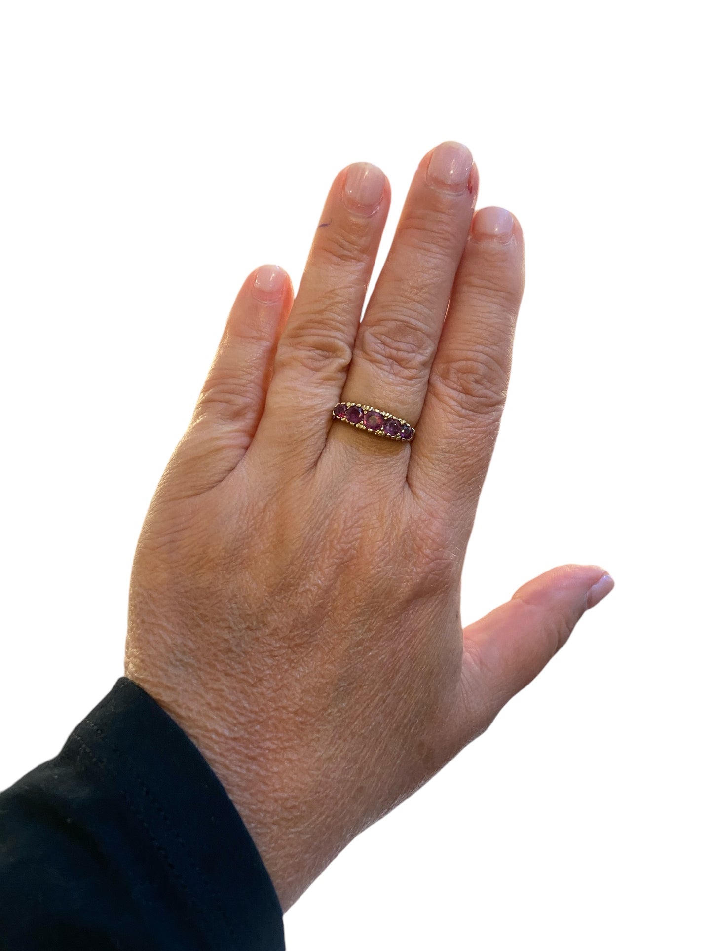 9ct vintage five stone ruby ring. circa 1972 size O