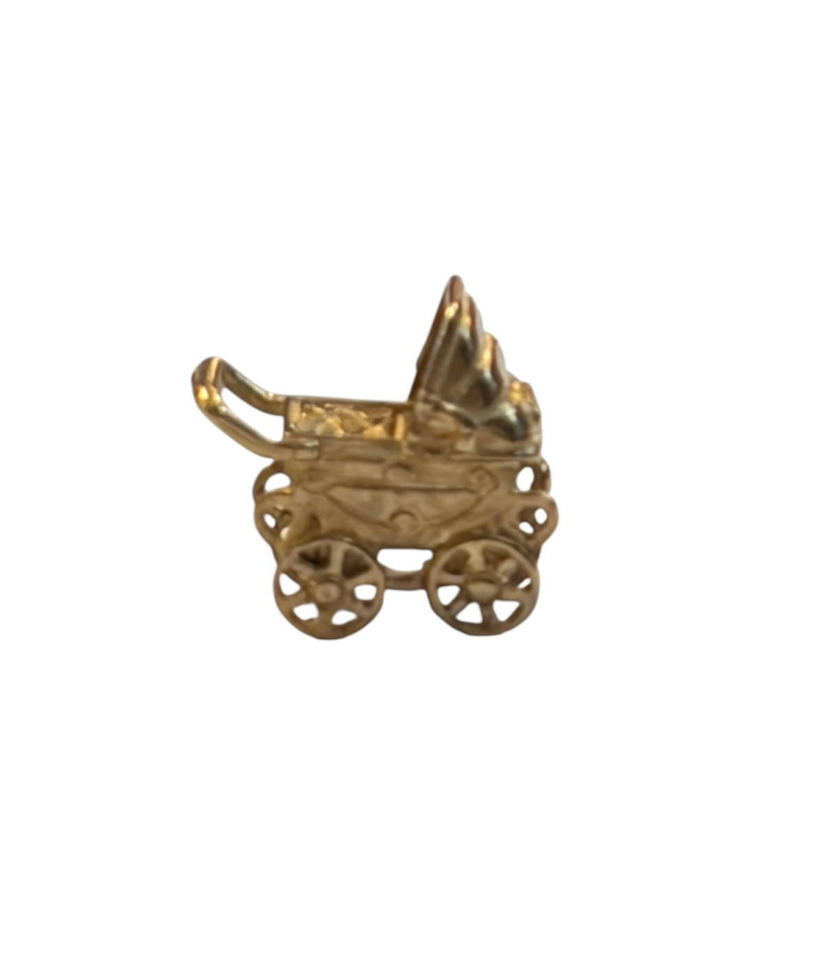 9ct vintage pram charm, small charm 1.0g