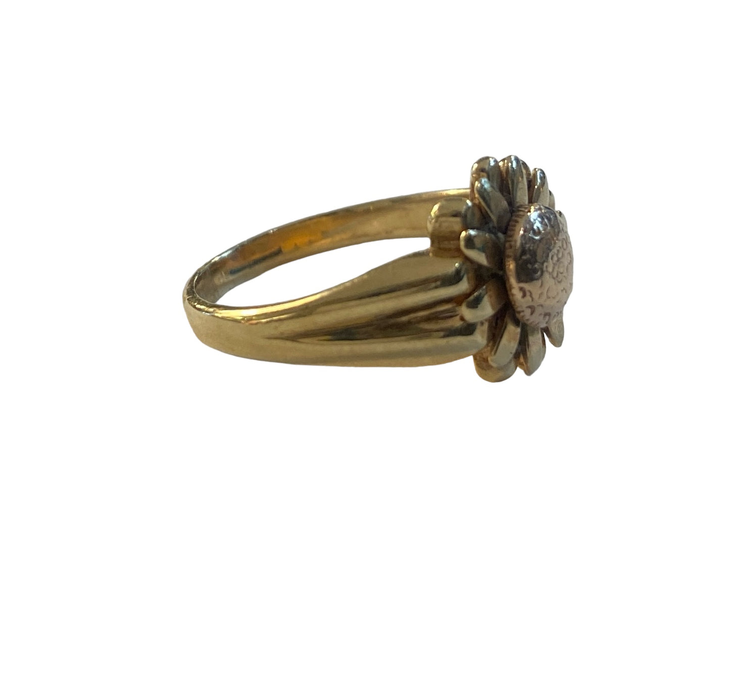9ct gold pre owned flower ring circa 1996 size N