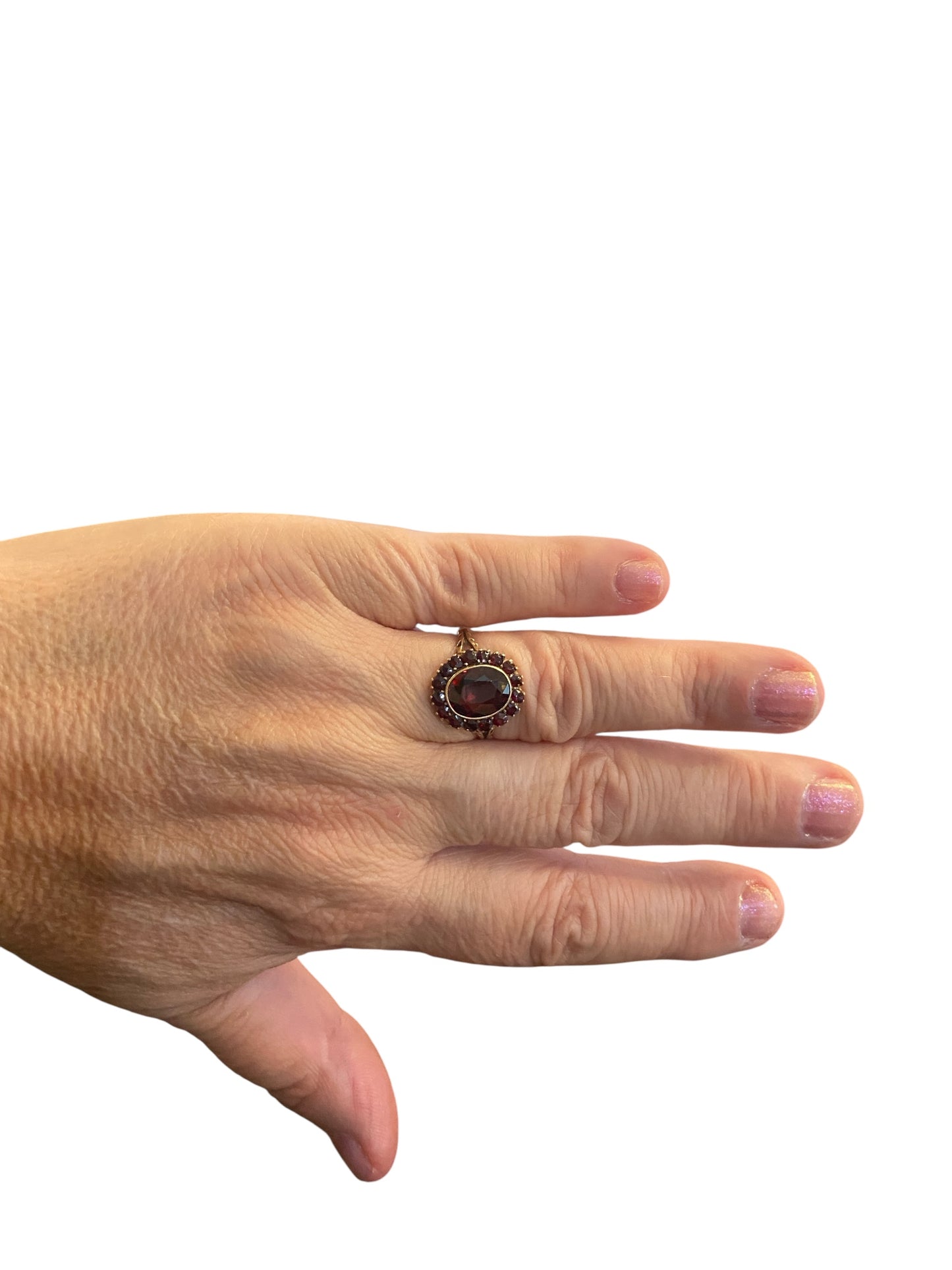 9ct vintage cocktail ring with red stone. ring size L