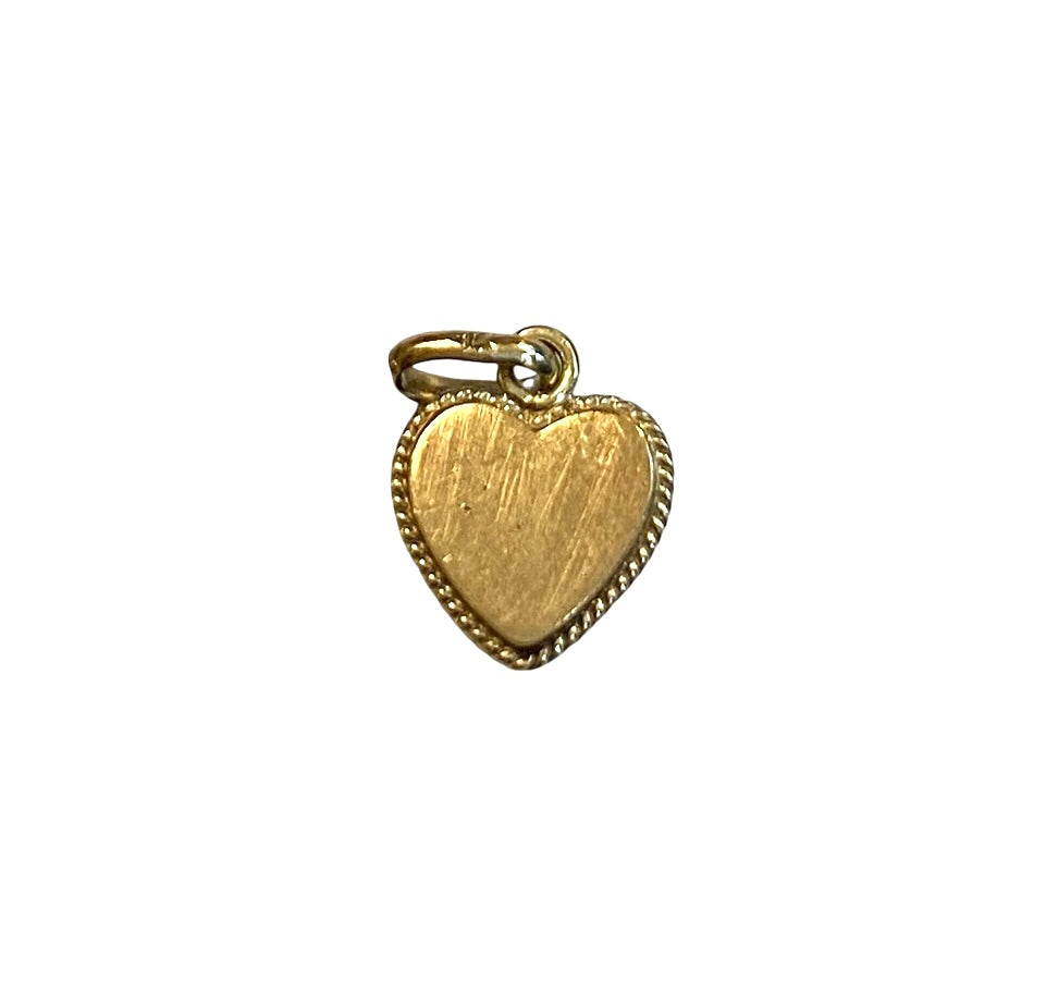 9ct vintage small heart with enamel charm