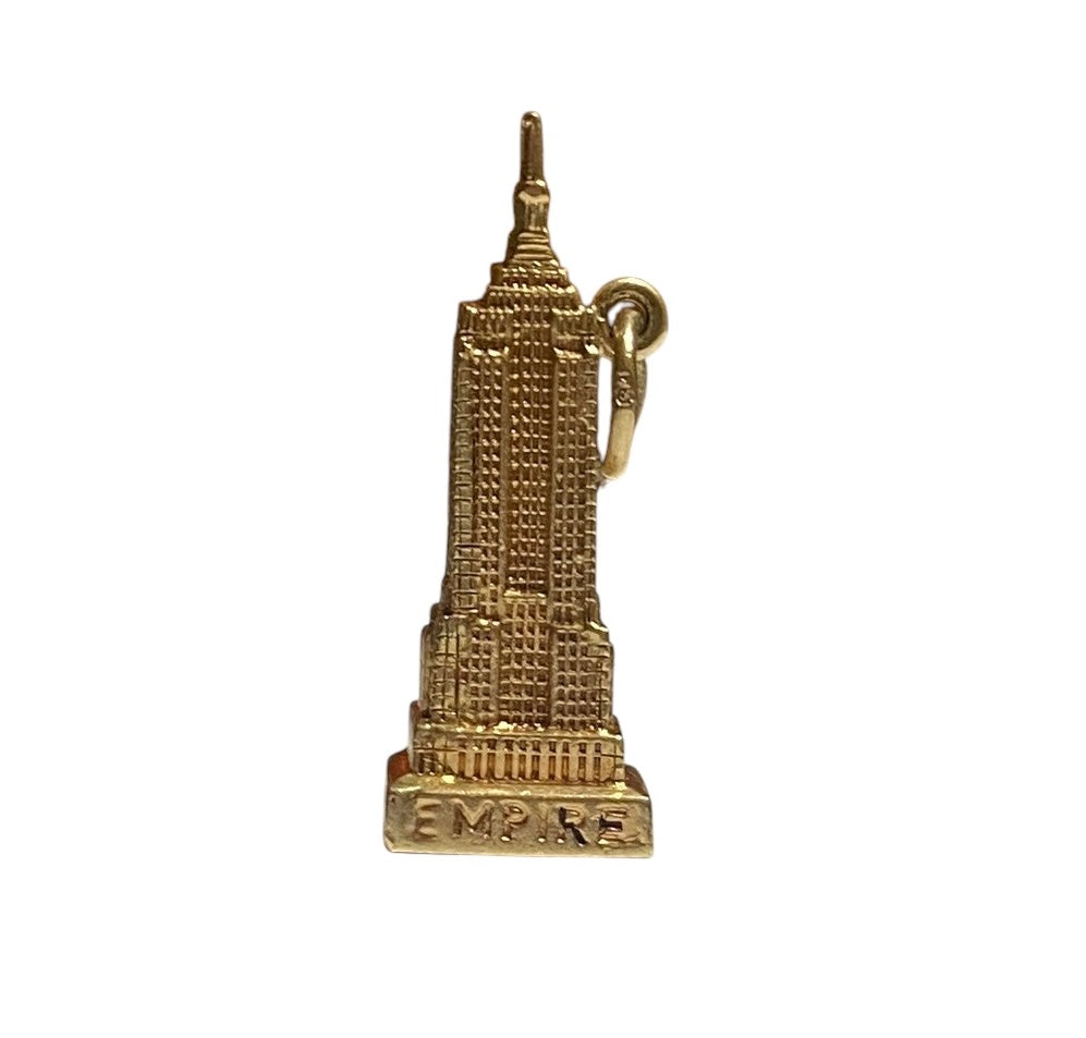 14ct vintage Empire state NYC charm / pendant