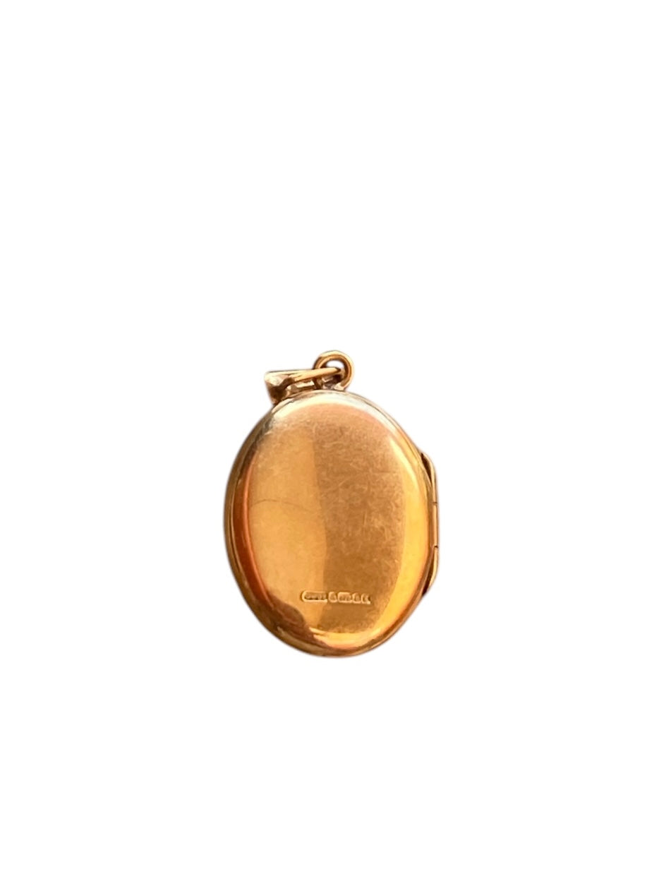 9ct vintage plain oval locket 7.6g circa 1990