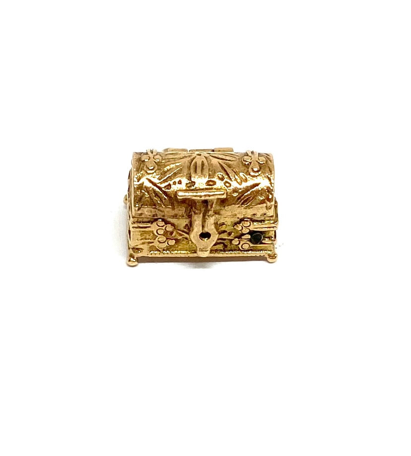 9ct 375 vintage gold treasure chest charm opening