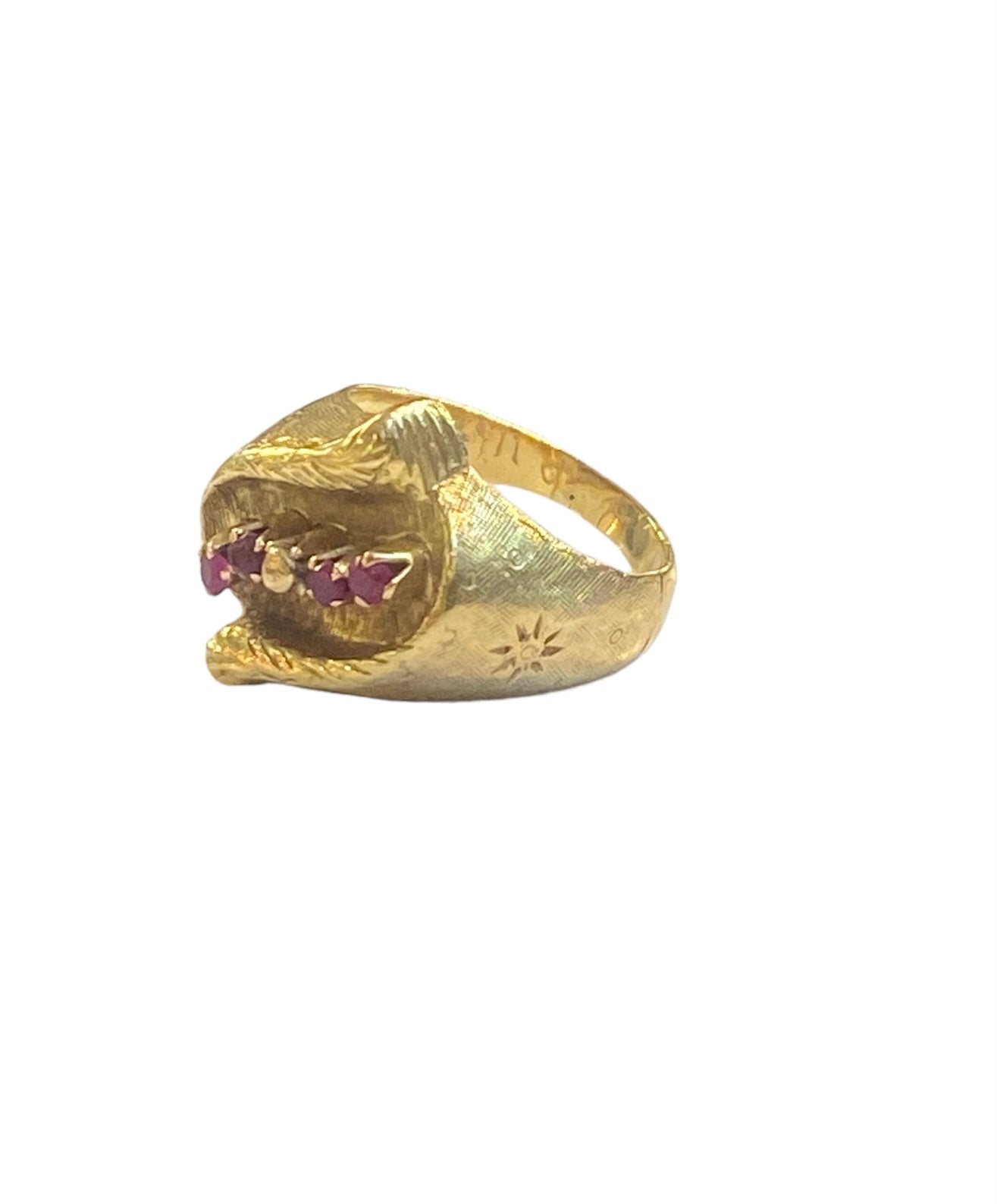 118ct vintage pinky ring size J 1/2 8.6g with rubies