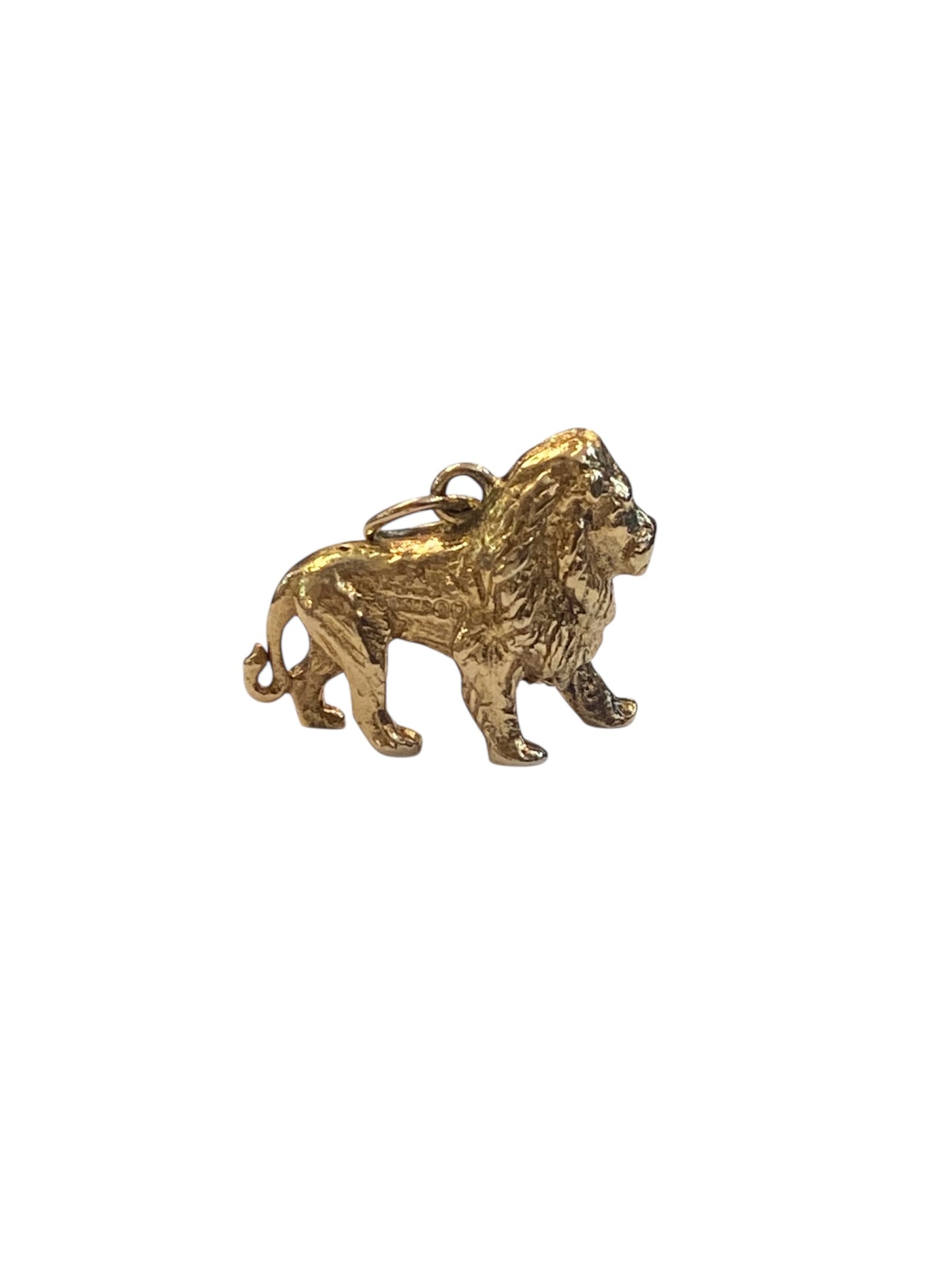 9ct vintage lion charm circa 1957 (9.1g)