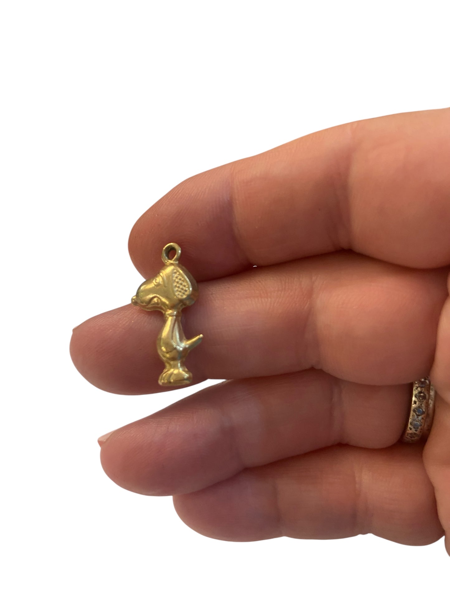 9ct vintage snoopy charm / pendant . hollow