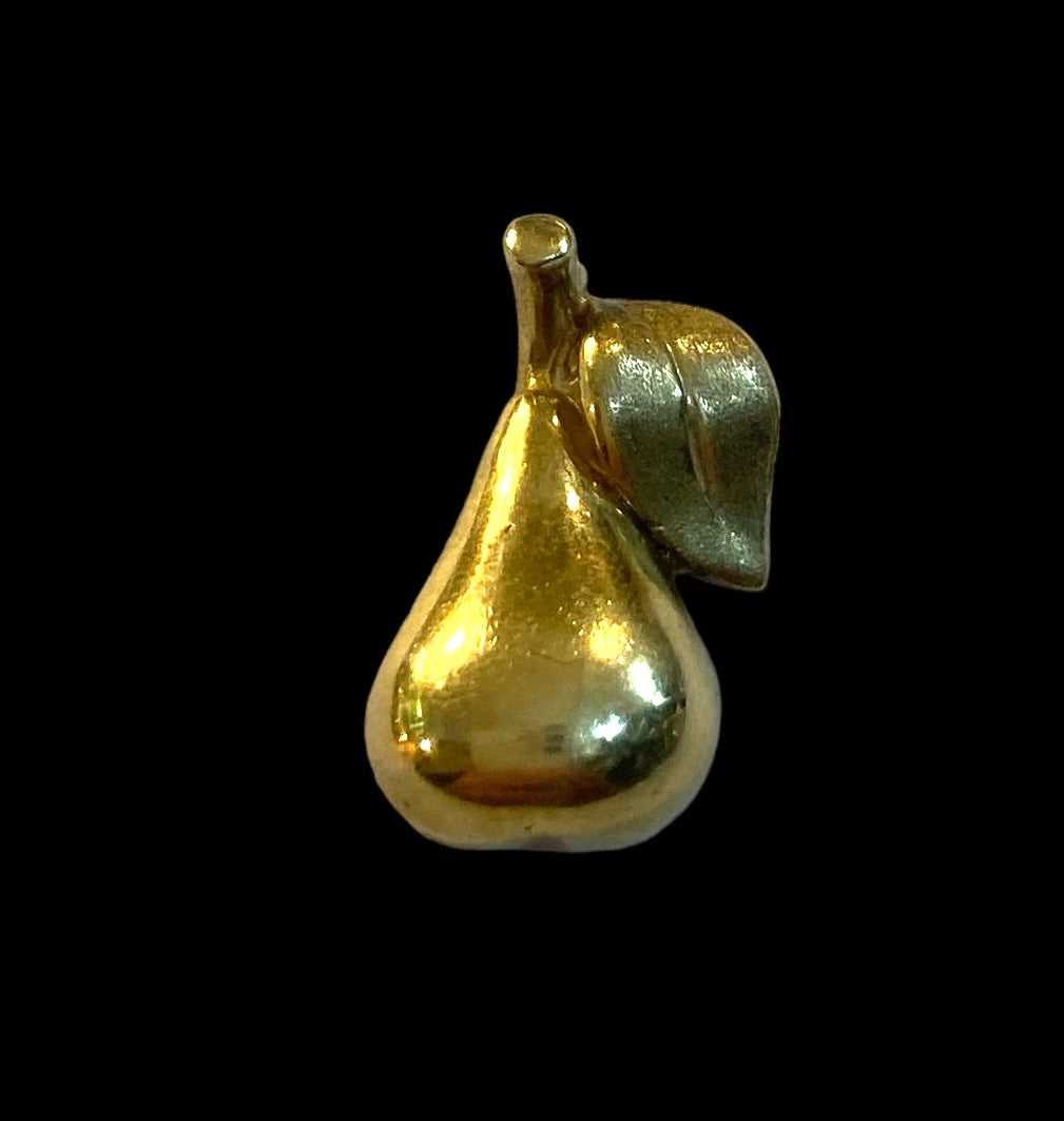 9ct vintage pear charm circa 1981