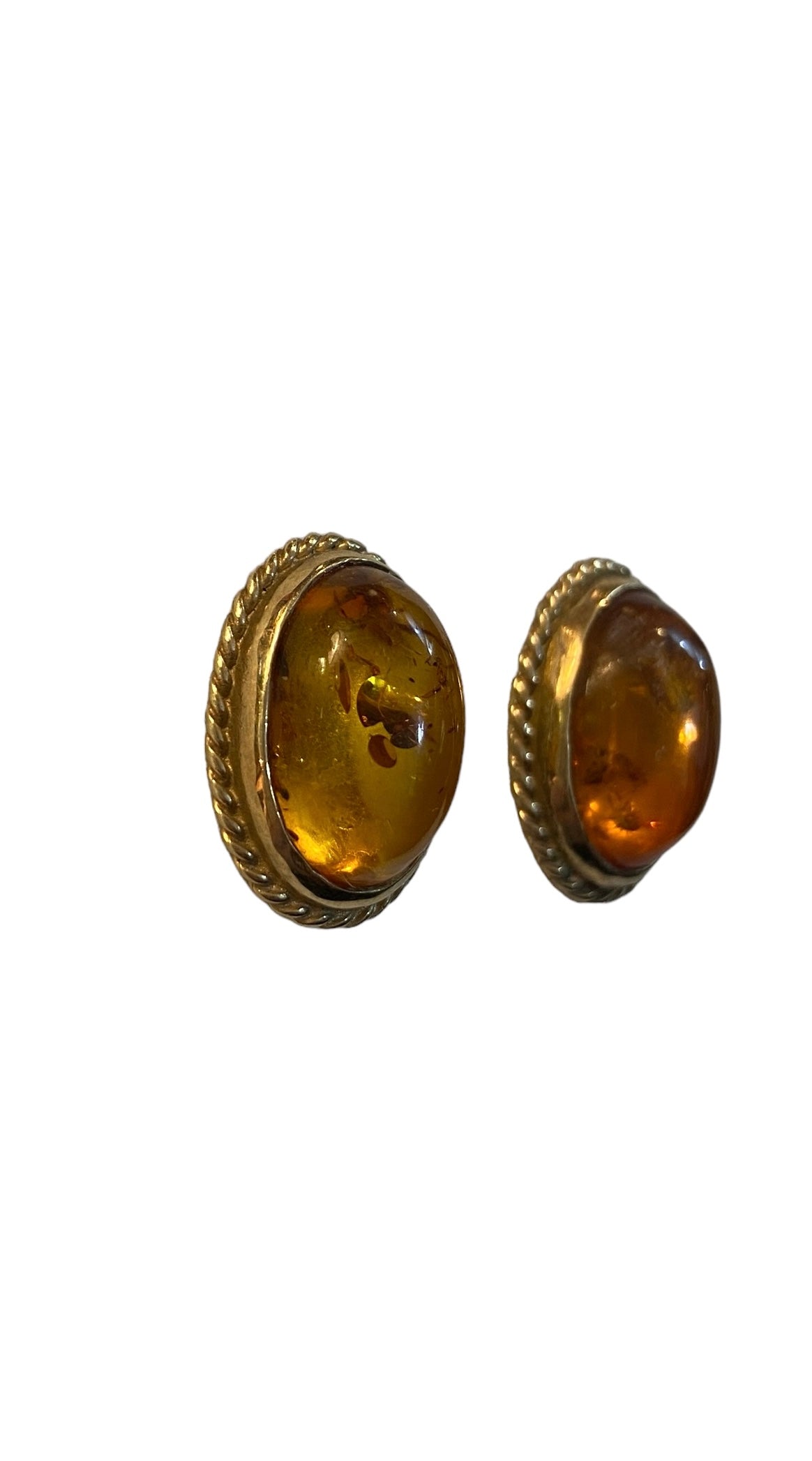9ct vintage / pre owned amber earrings