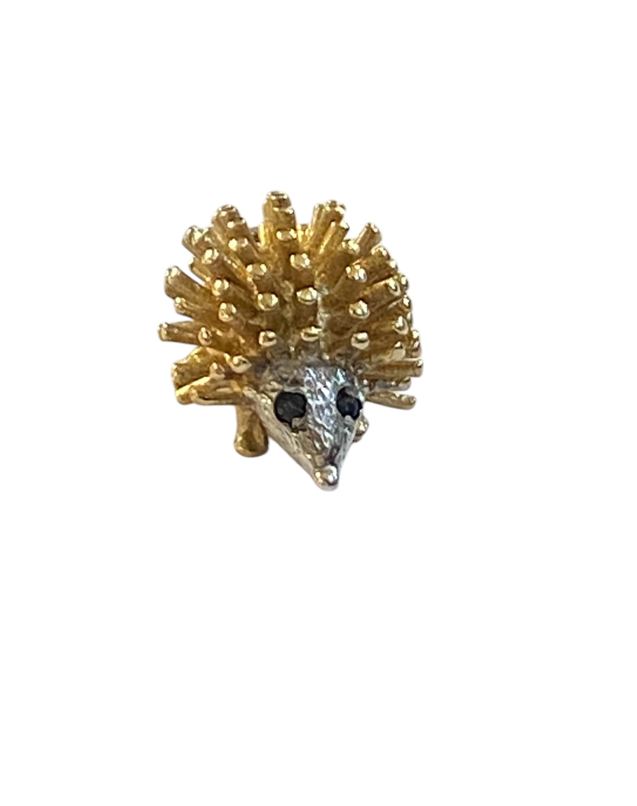 9c6t vintage hedgehog charm white and yellow gold. 2.6g