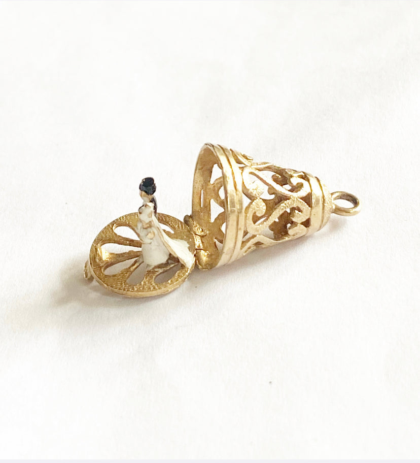 9ct wedding bell charm opening circa 1975