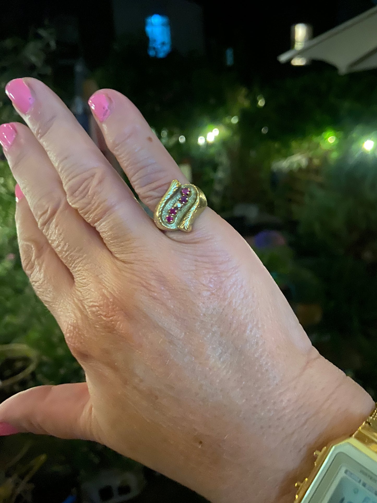 118ct vintage pinky ring size J 1/2 8.6g with rubies