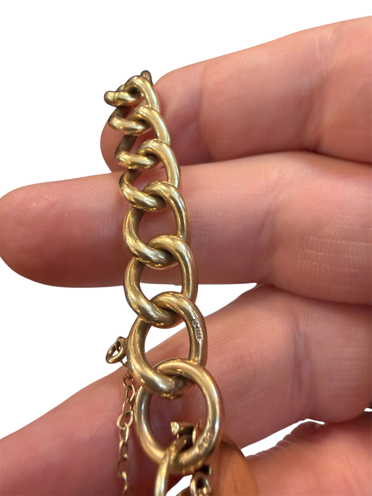 9ct vintage curb link bracelet. circa 1978 29.79g