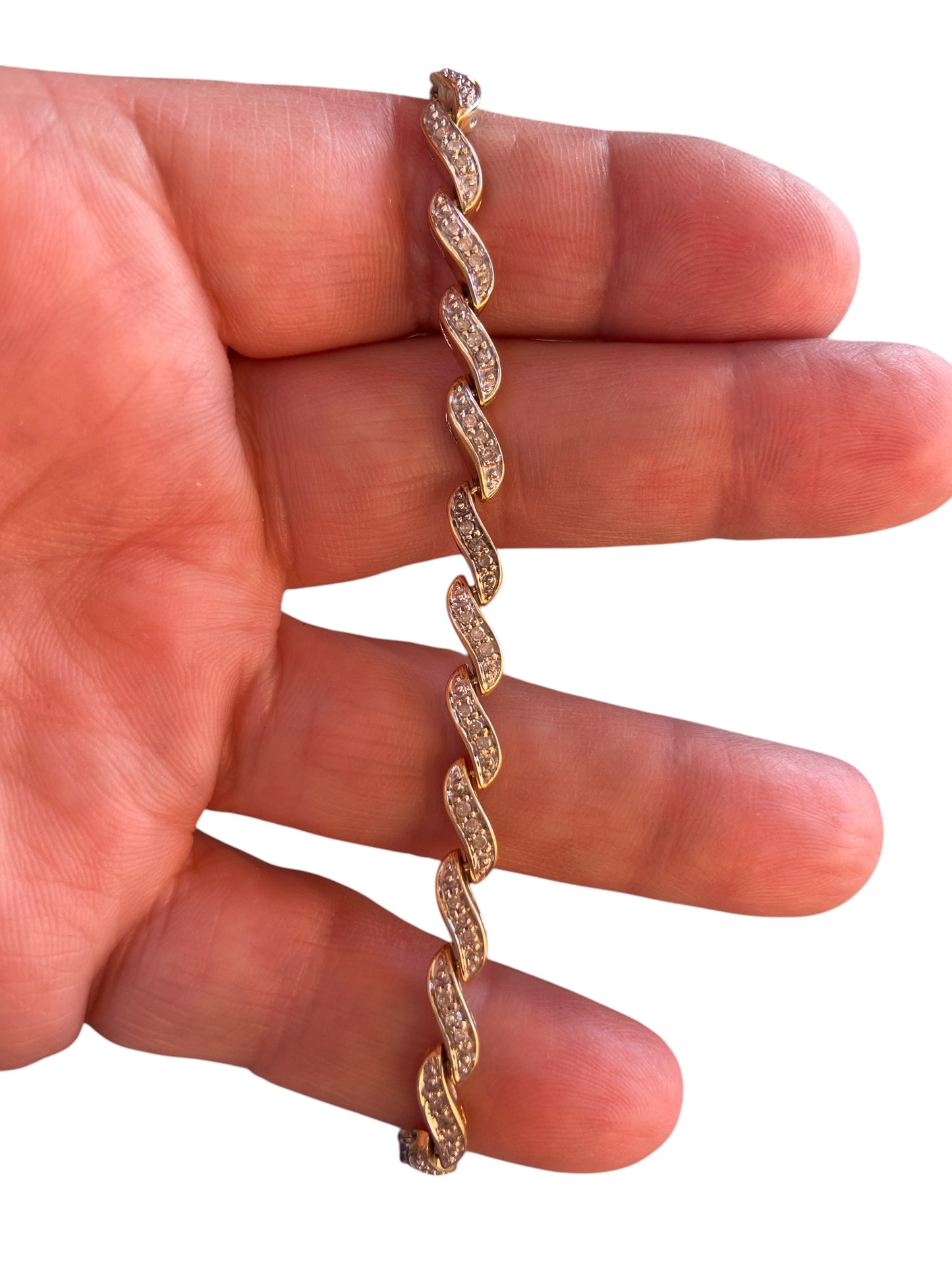 9ct vintage diamond bracelet. 17 cm.