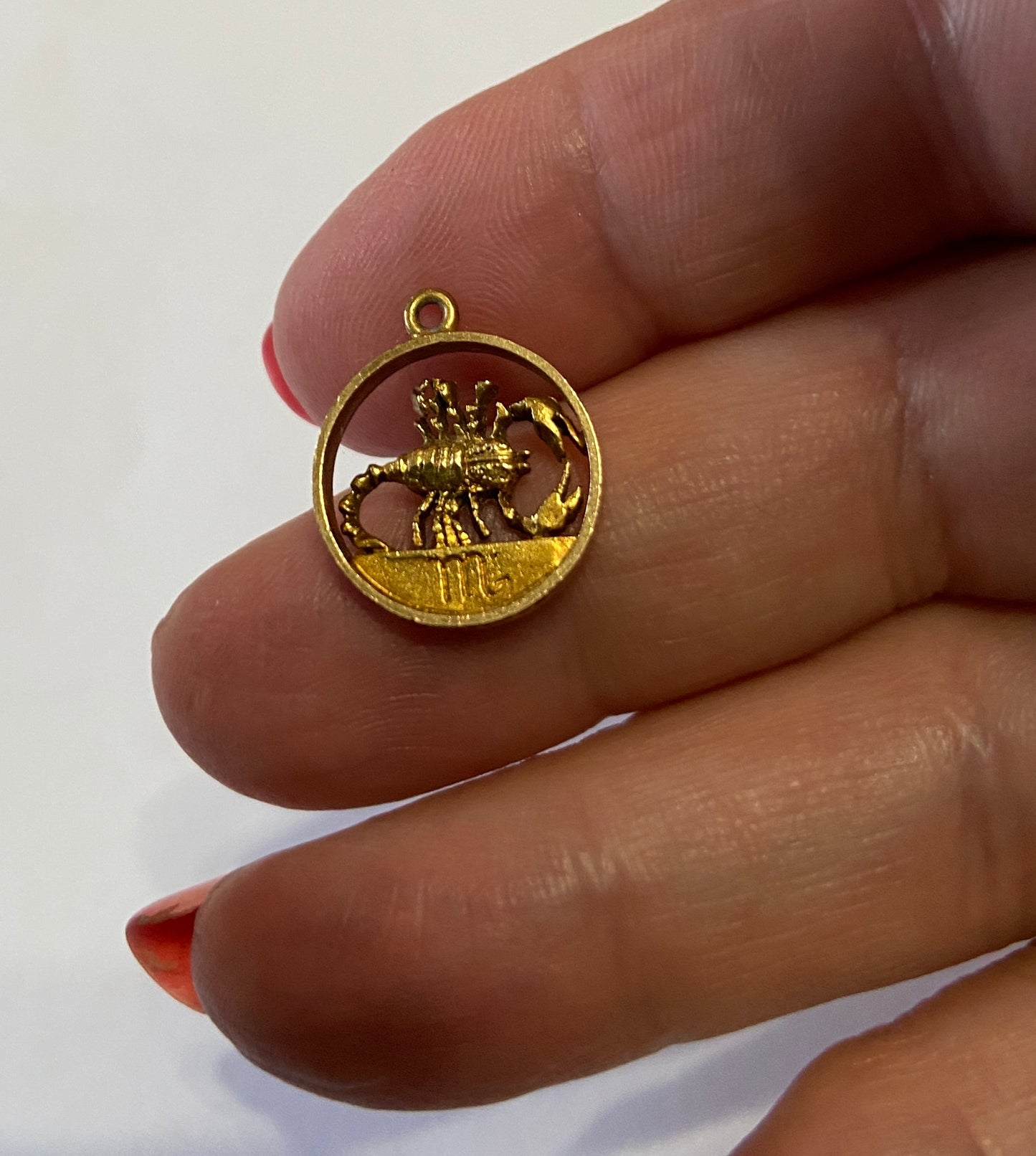 9ct vintage scorpio charm circa 1965