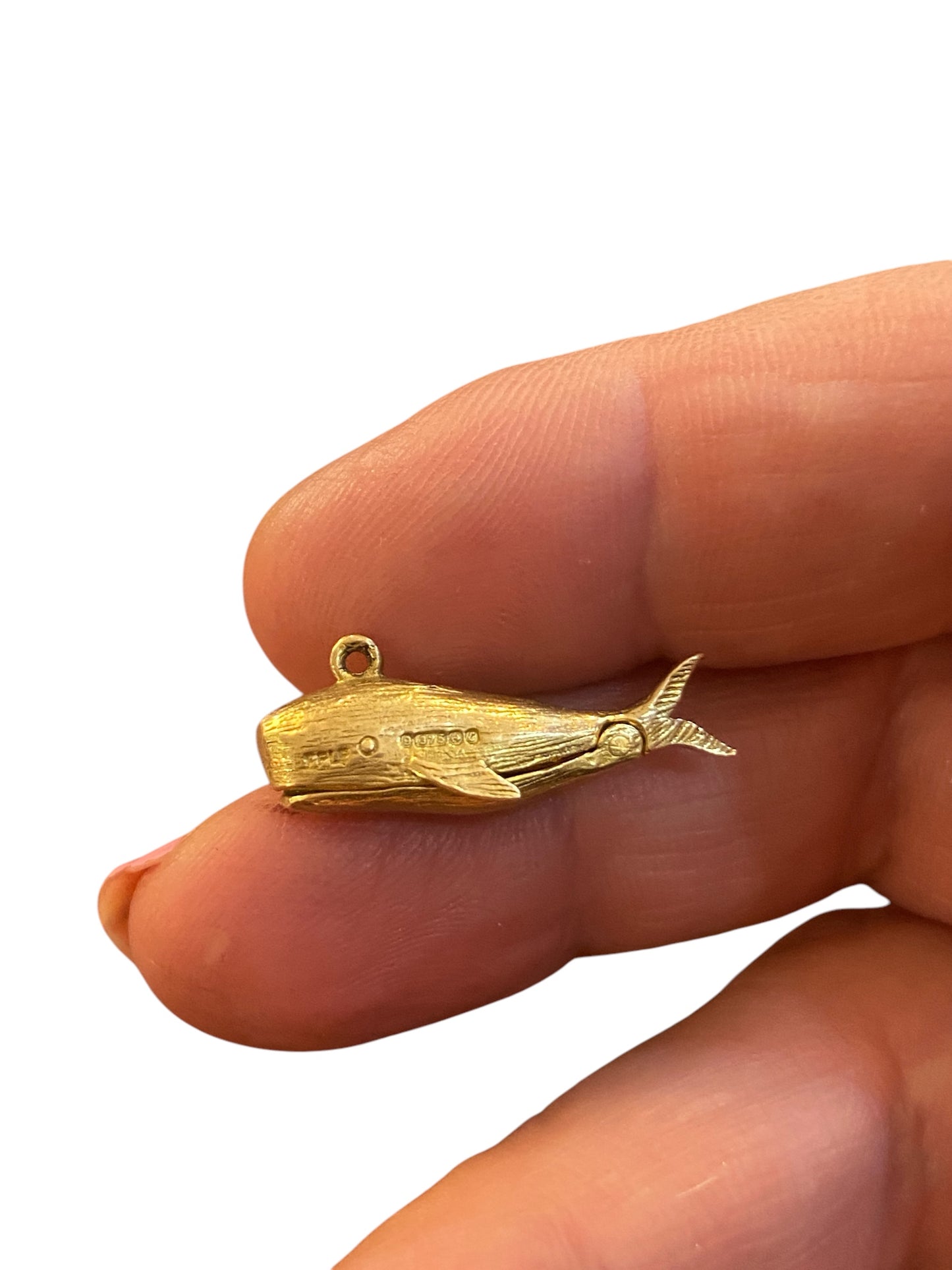 9ct vintage opening whale charm with Jonah circa 1979