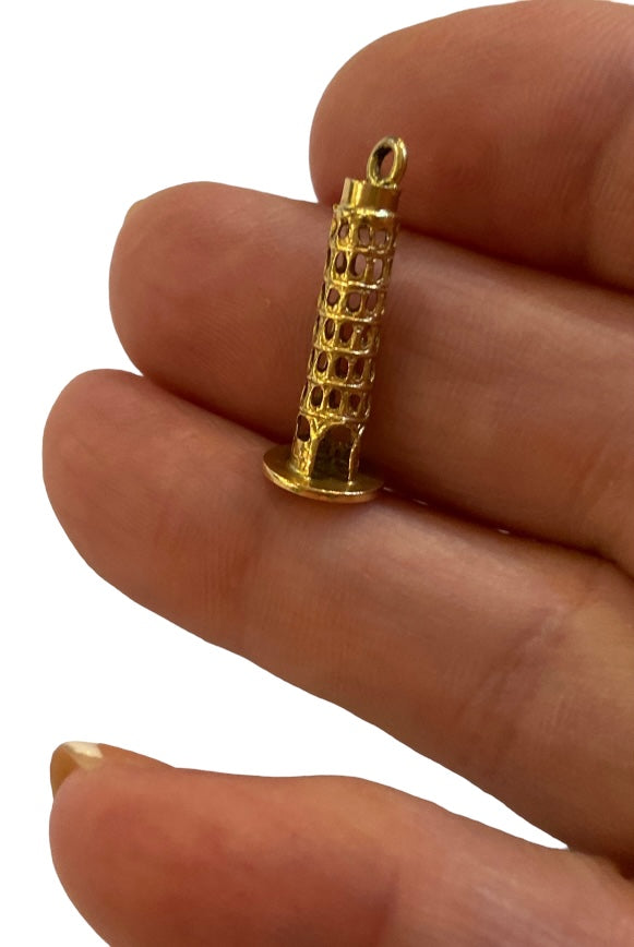 18ct 750 vintage leaning tower of Pisa charm / pendant